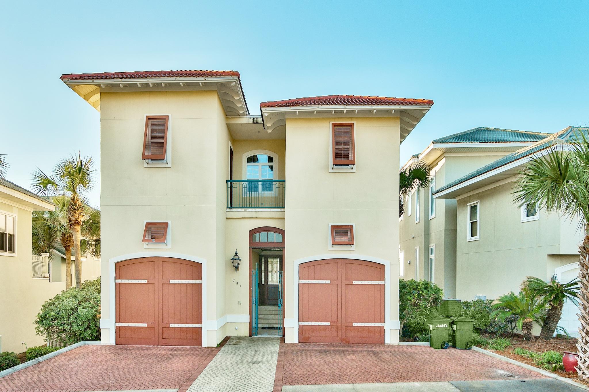 MIRAMAR BEACH - Residential
