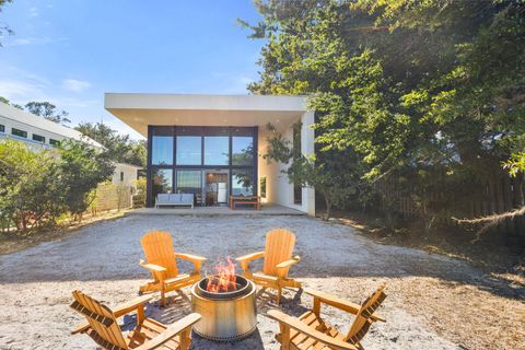 A home in Santa Rosa Beach