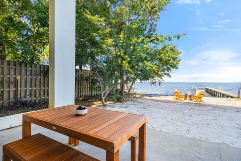 A home in Santa Rosa Beach