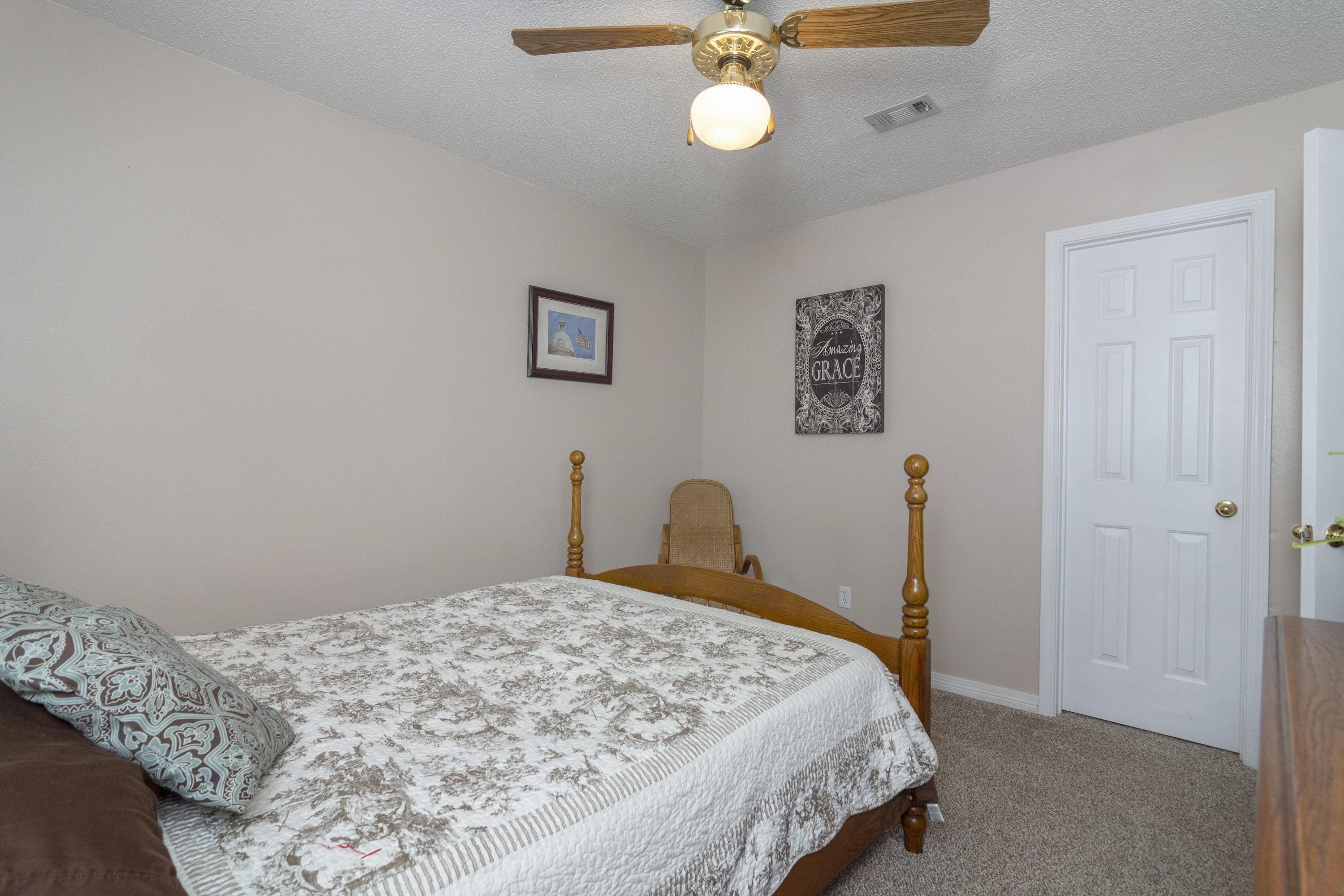 COUNTRYVIEW ESTATES 3RD ADDN - Residential