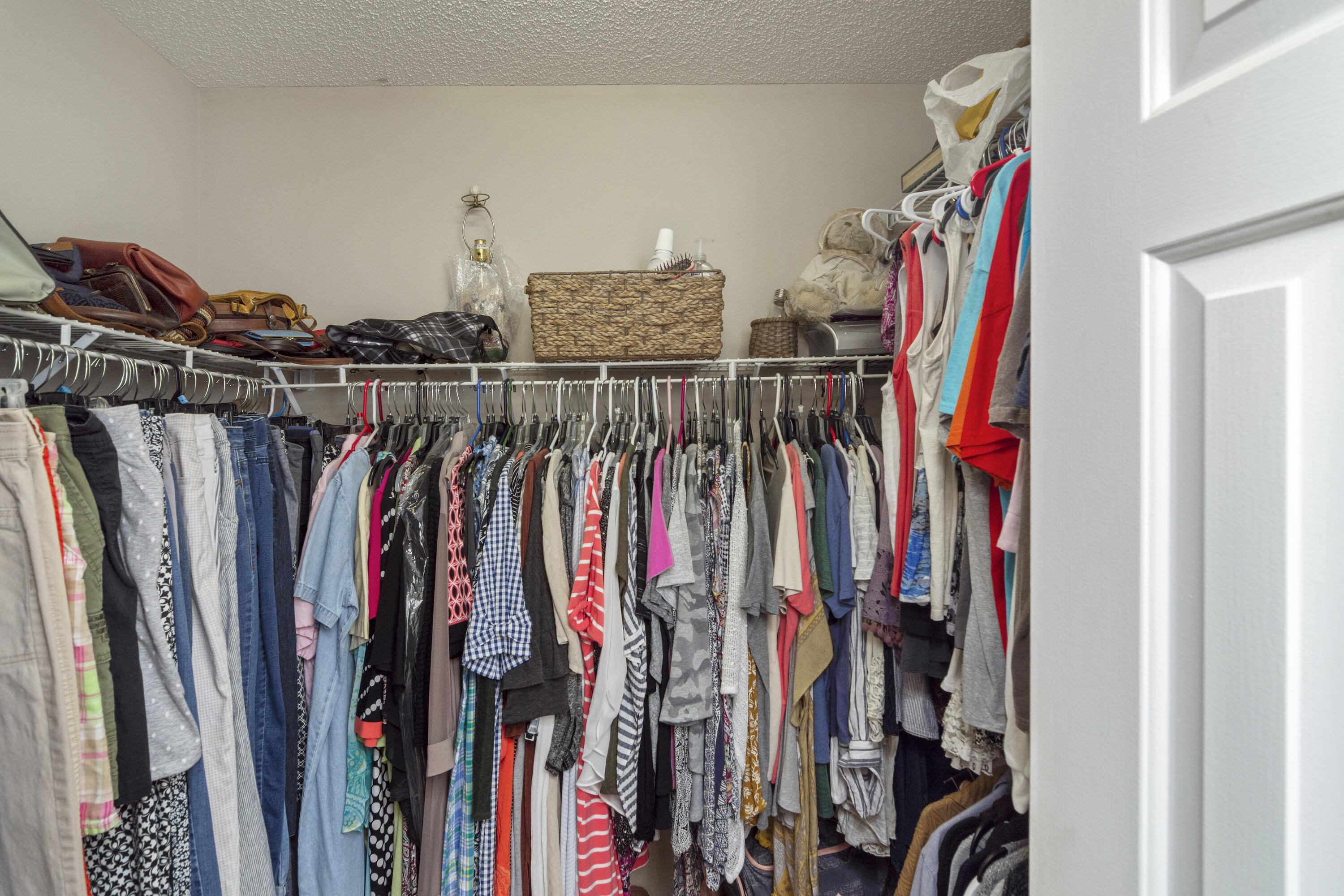 COUNTRYVIEW ESTATES 3RD ADDN - Residential