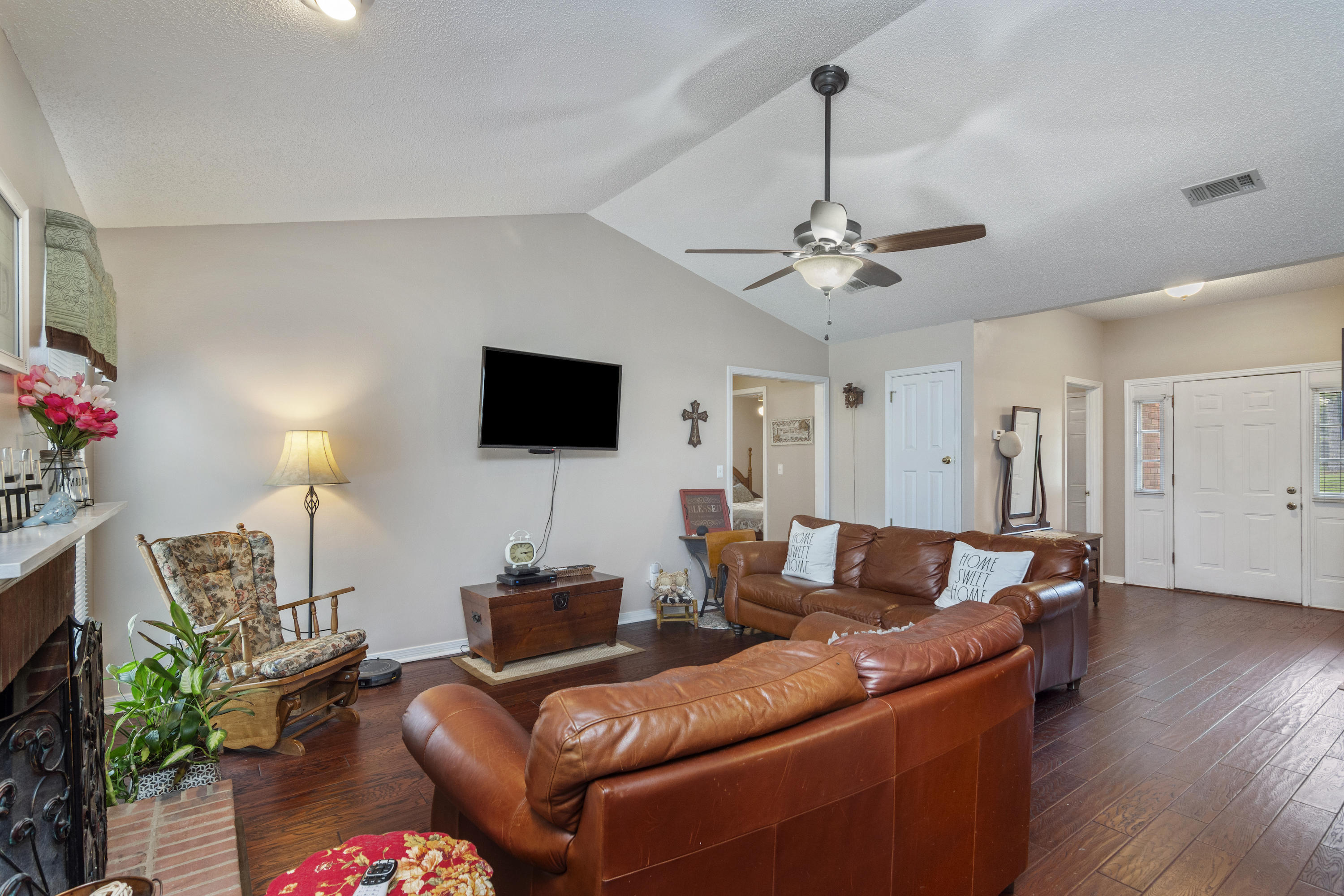 COUNTRYVIEW ESTATES 3RD ADDN - Residential