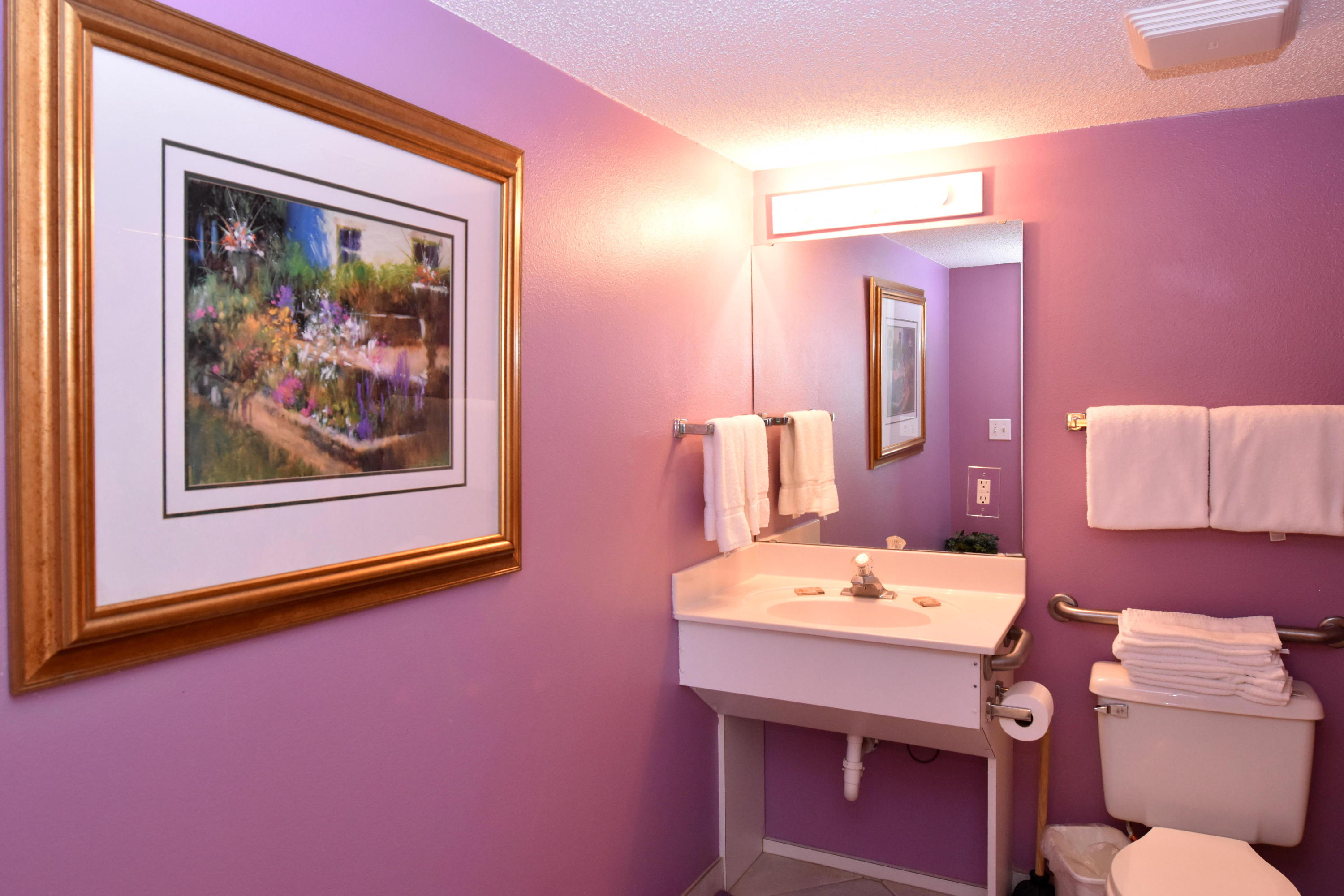 SILVER DUNES CONDOMINIUM - Residential