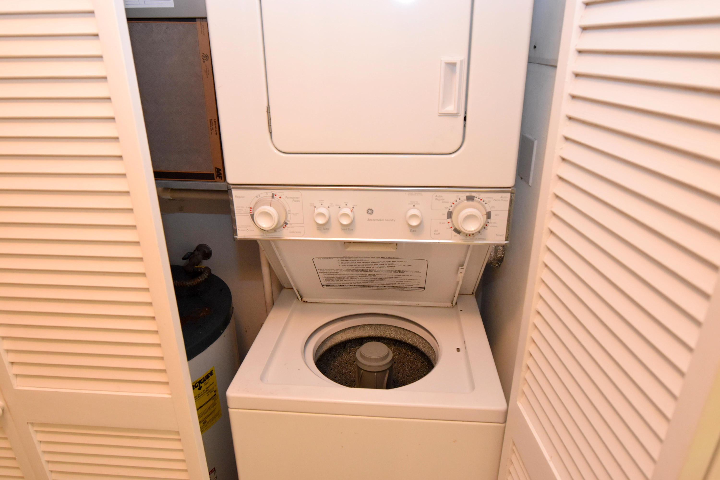 SILVER DUNES CONDOMINIUM - Residential