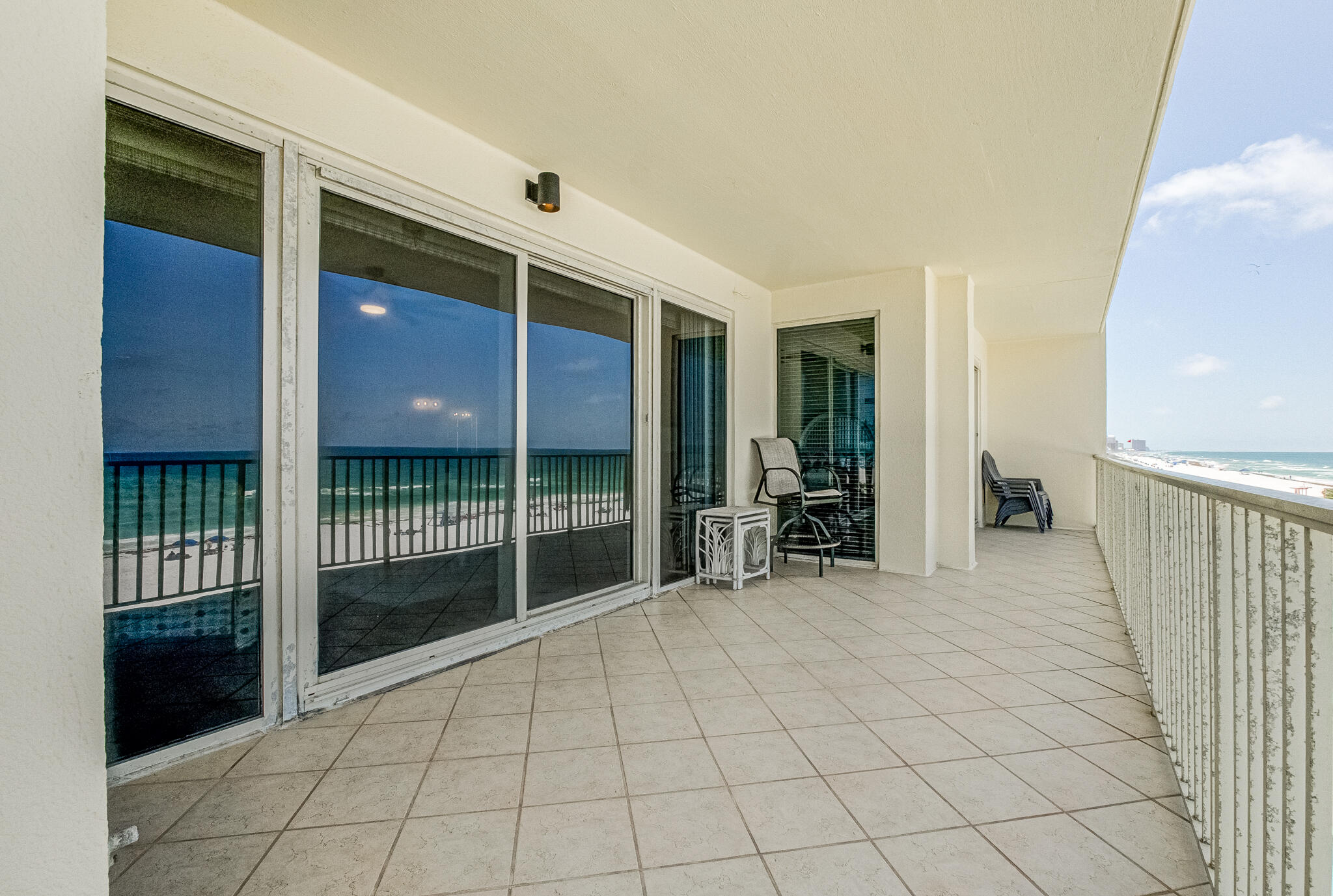 Grande Surf Club Condo - Residential