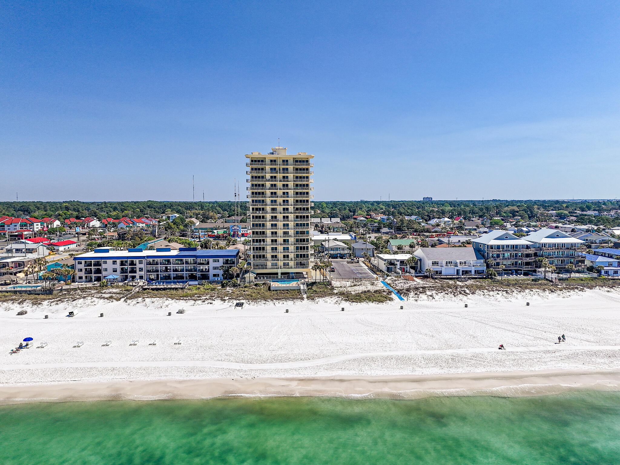 Grande Surf Club Condo - Residential