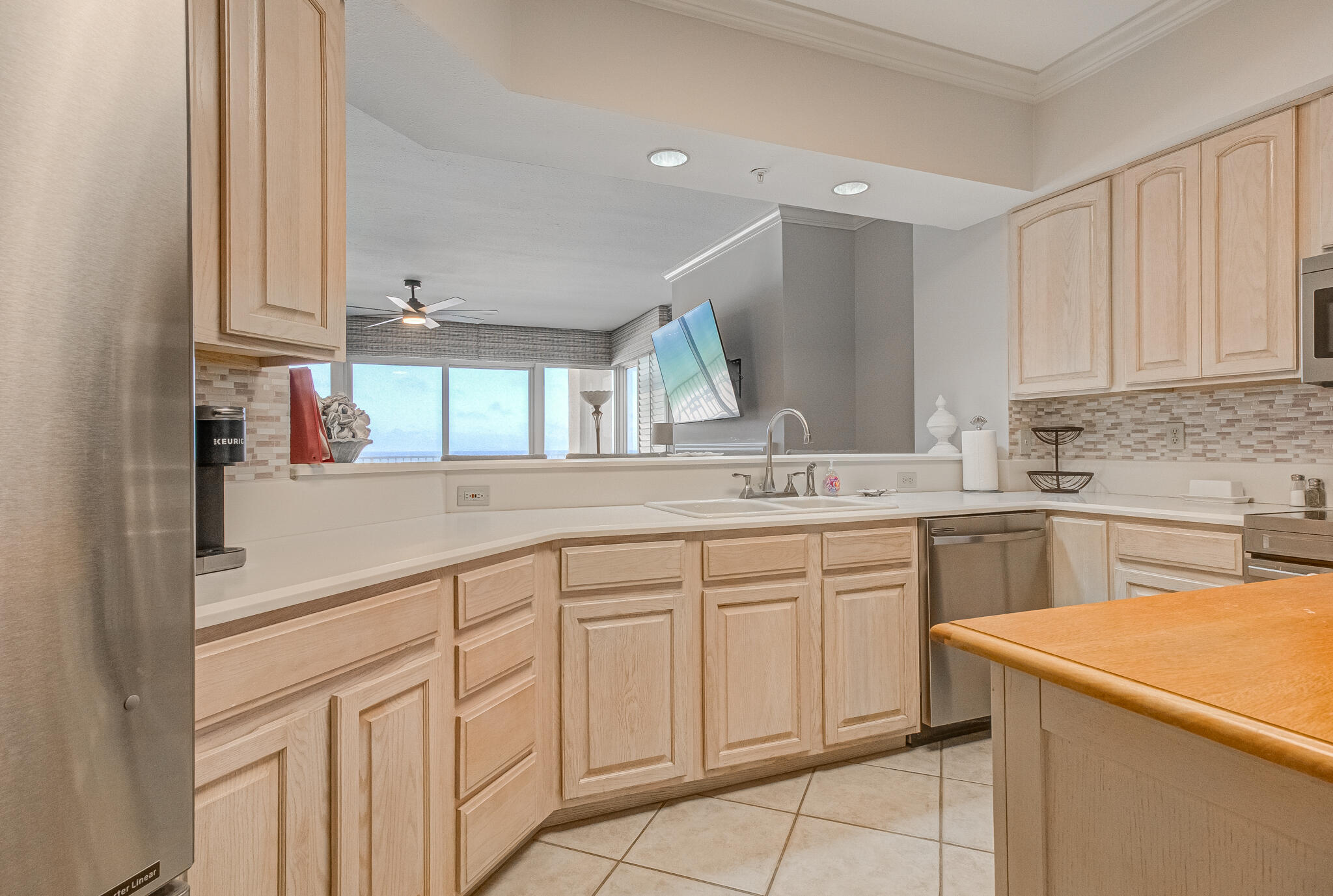 Grande Surf Club Condo - Residential