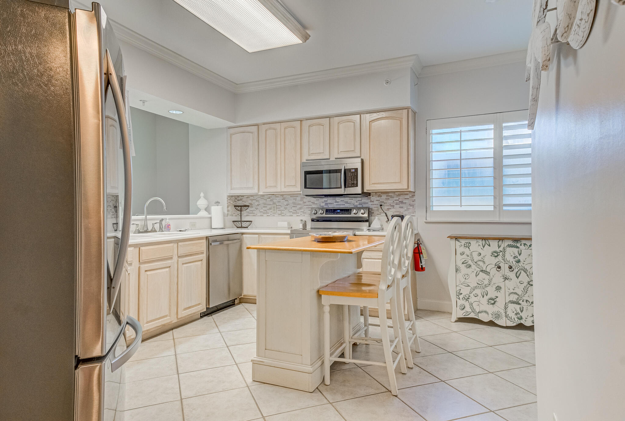Grande Surf Club Condo - Residential