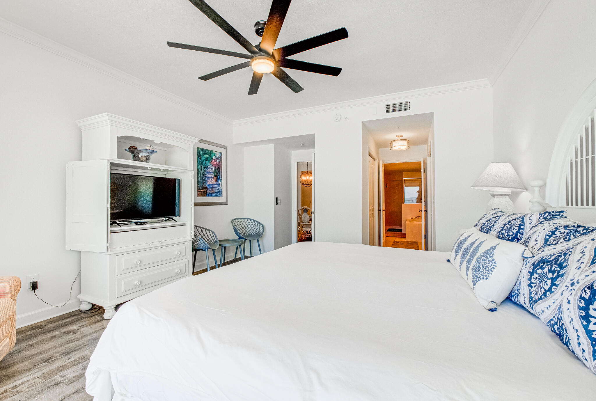 Grande Surf Club Condo - Residential