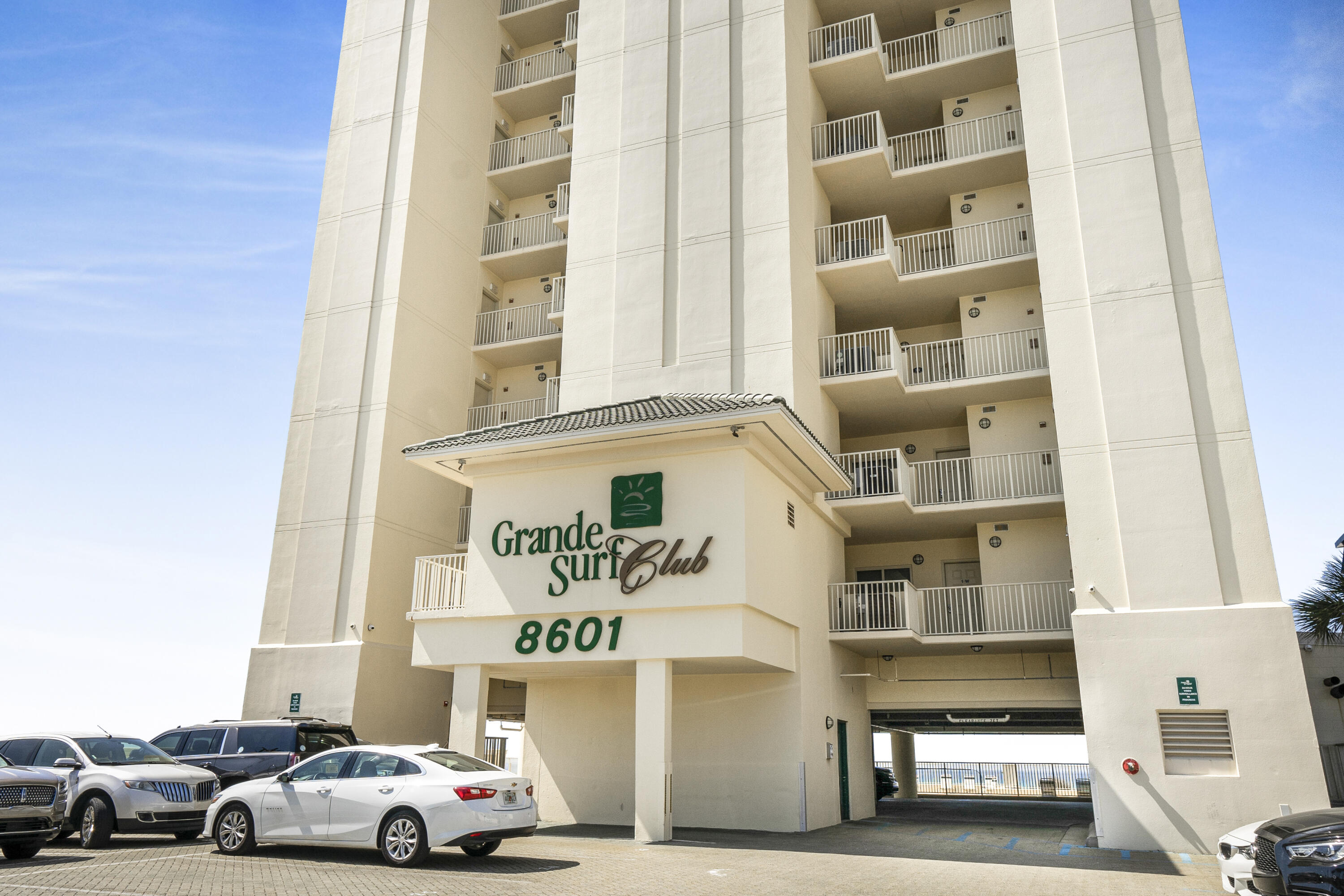 Grande Surf Club Condo - Residential