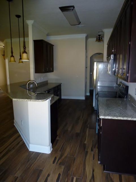 CRESCENT SHORES - Residential