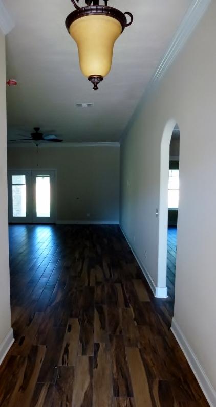 CRESCENT SHORES - Residential