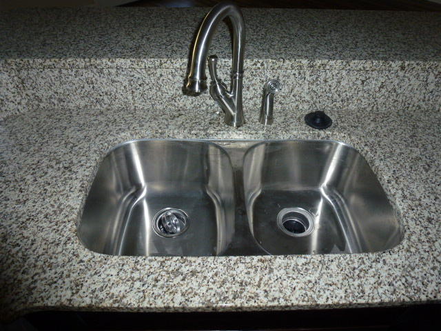 CRESCENT SHORES - Residential