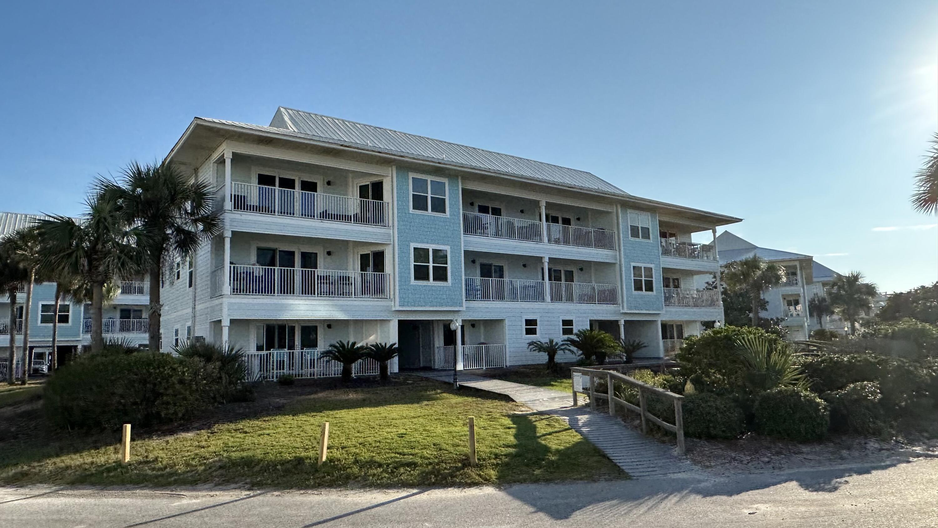 BEACHSIDE VILLAS CONDO - Residential