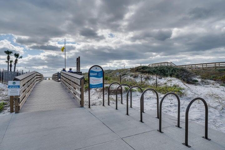 BEACHSIDE VILLAS CONDO - Residential