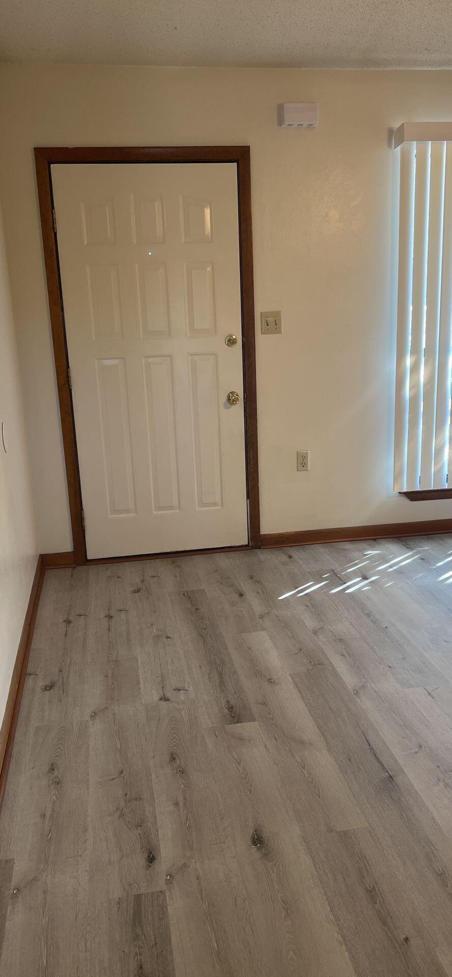 DOWNTOWNER - Residential Lease