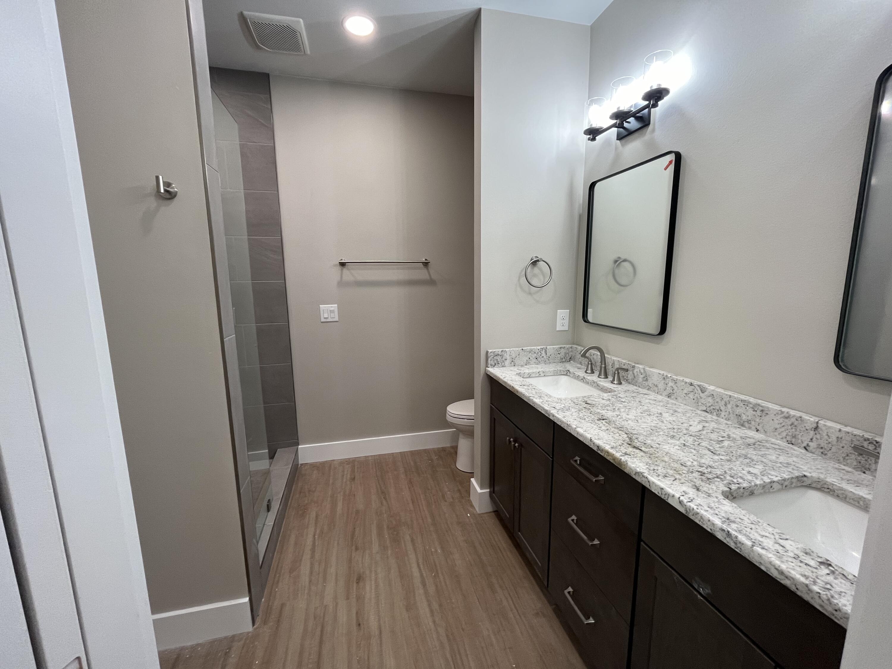 HIDDEN BAY VILLAGE - Residential Lease