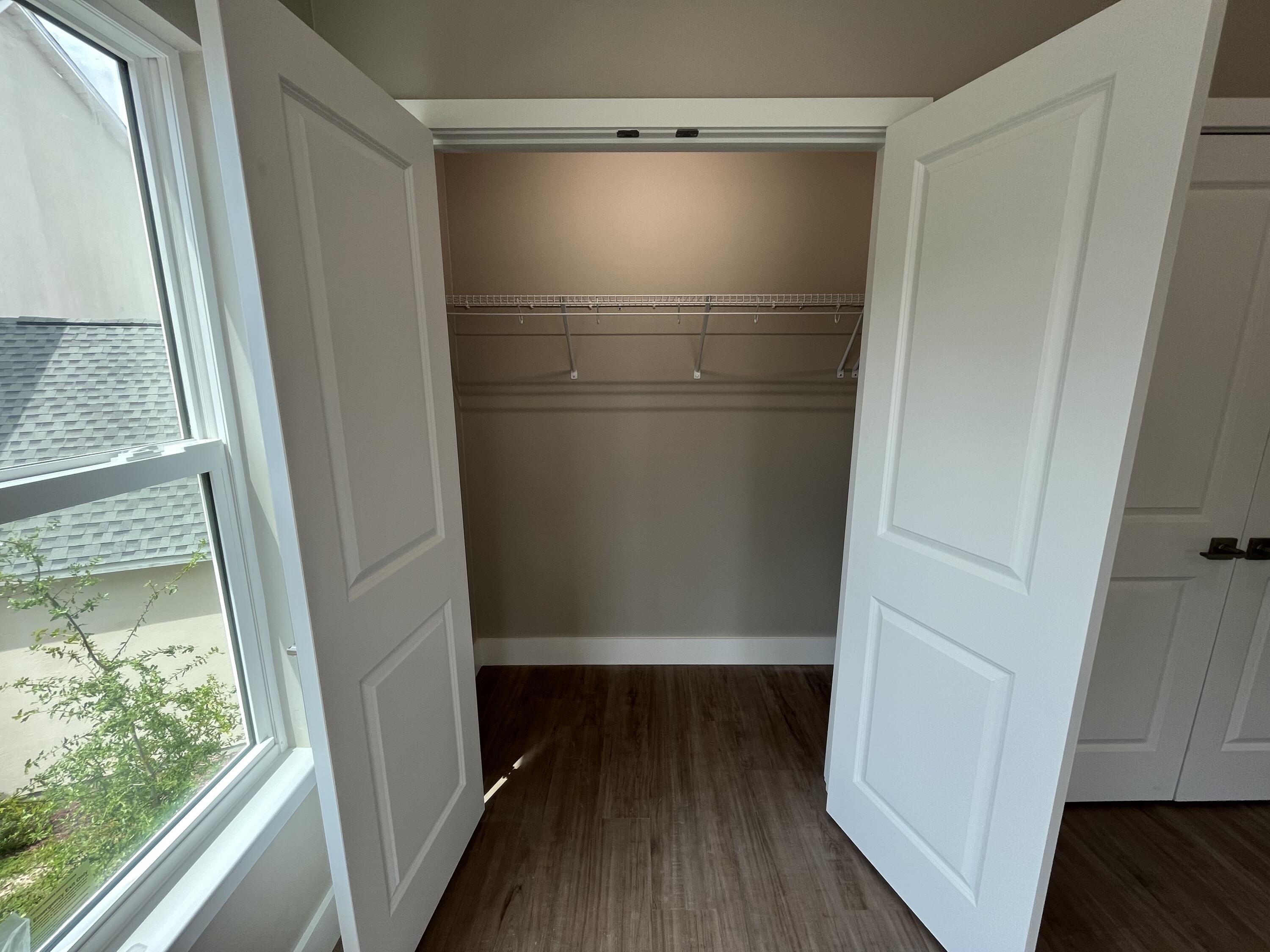 HIDDEN BAY VILLAGE - Residential Lease