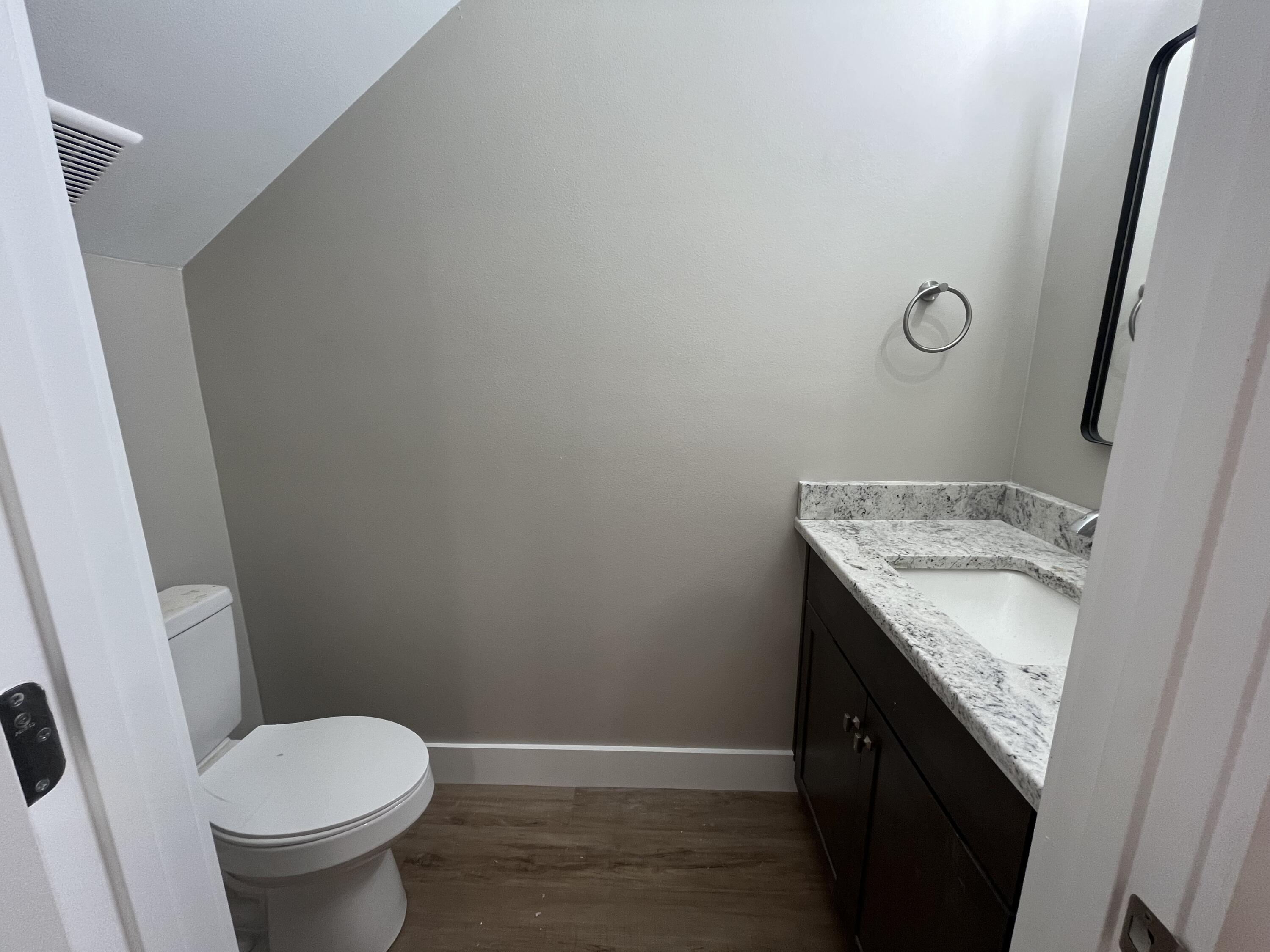HIDDEN BAY VILLAGE - Residential Lease