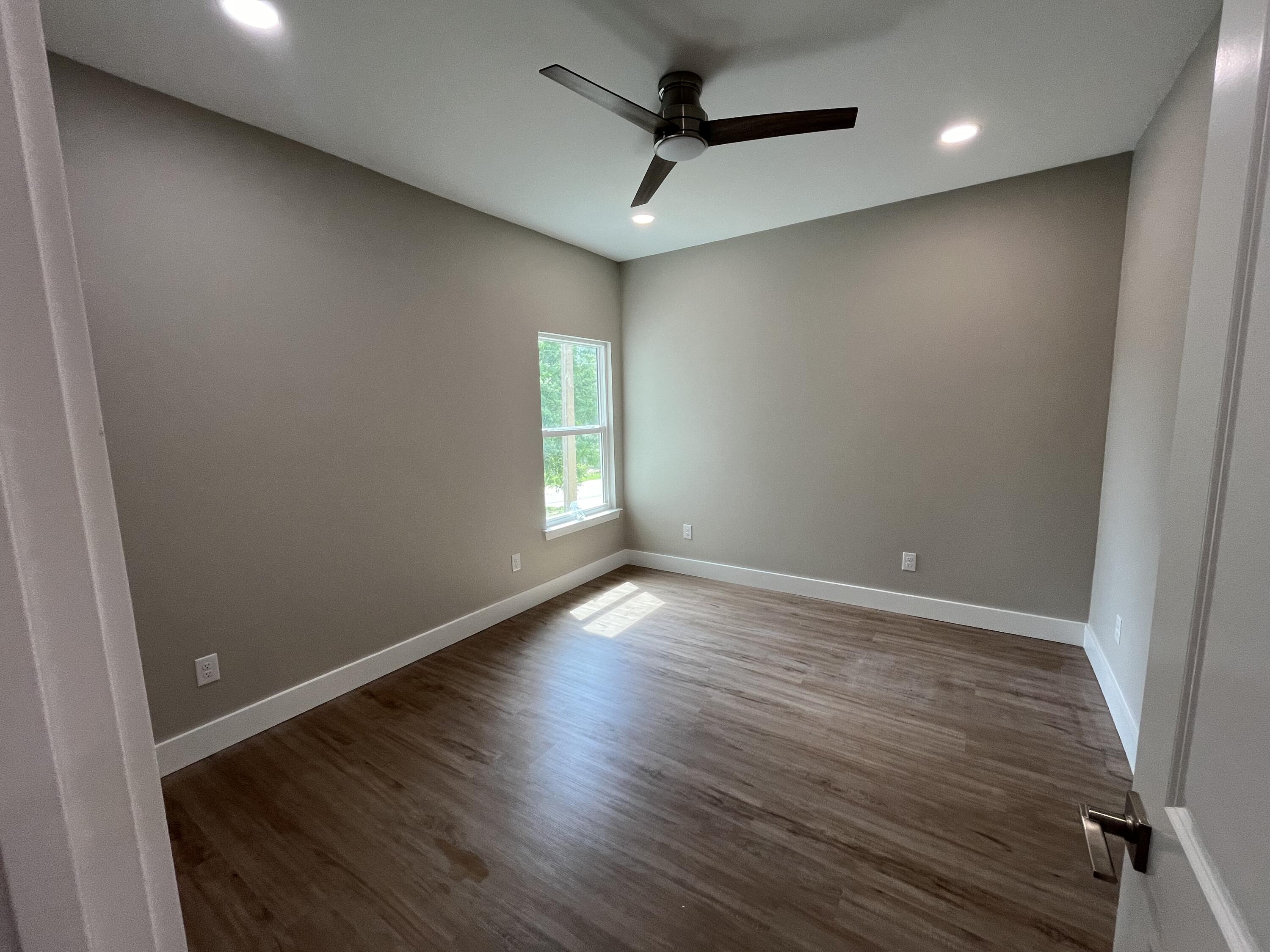 HIDDEN BAY VILLAGE - Residential Lease