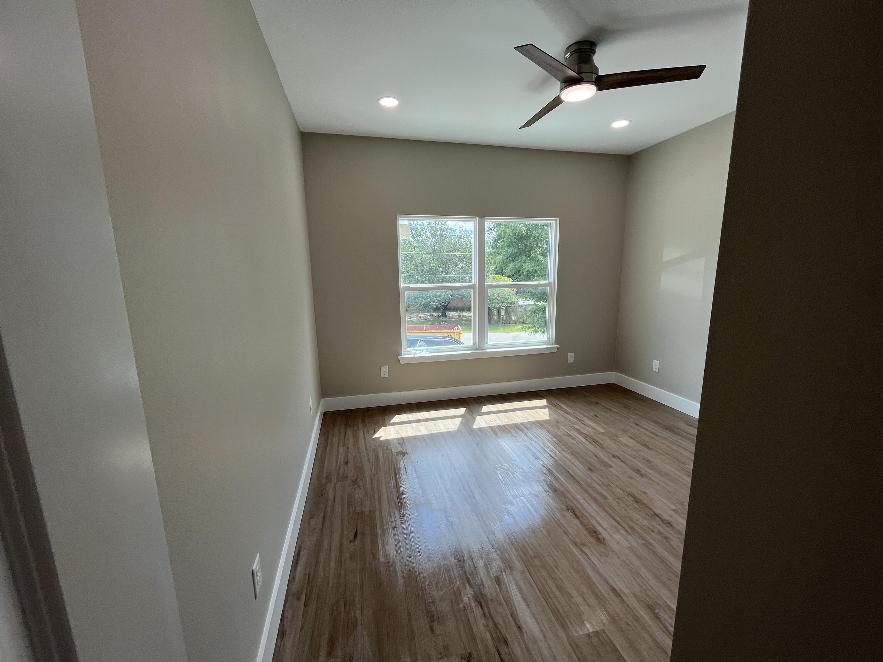 HIDDEN BAY VILLAGE - Residential Lease
