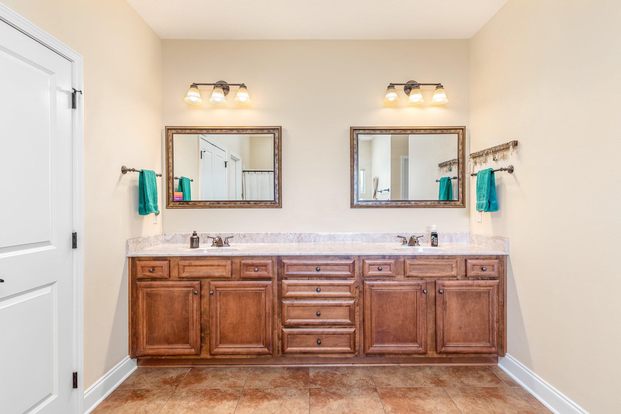 FAIRVIEW HEIGHTS - Residential