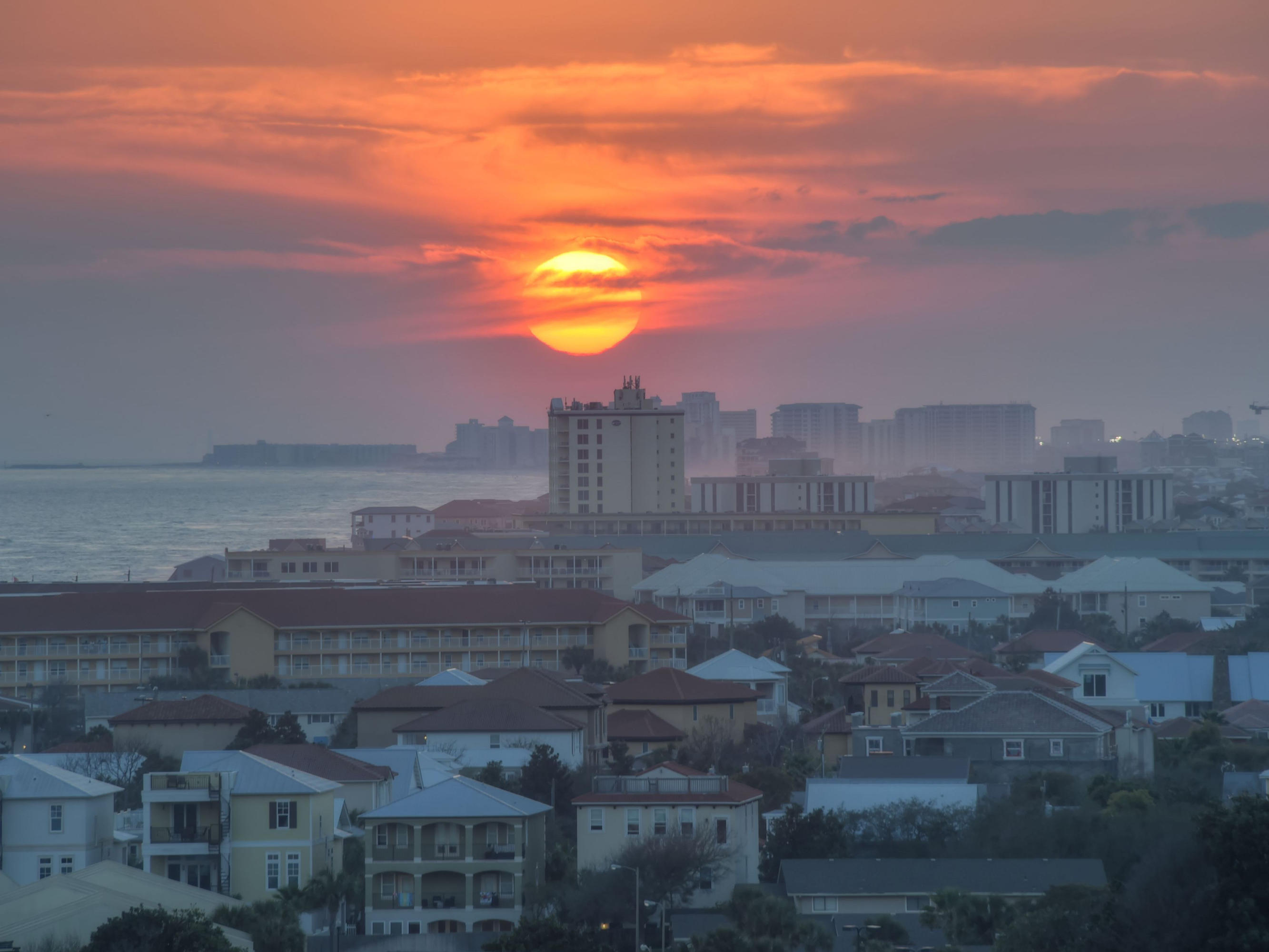 ARIEL DUNES II - Residential