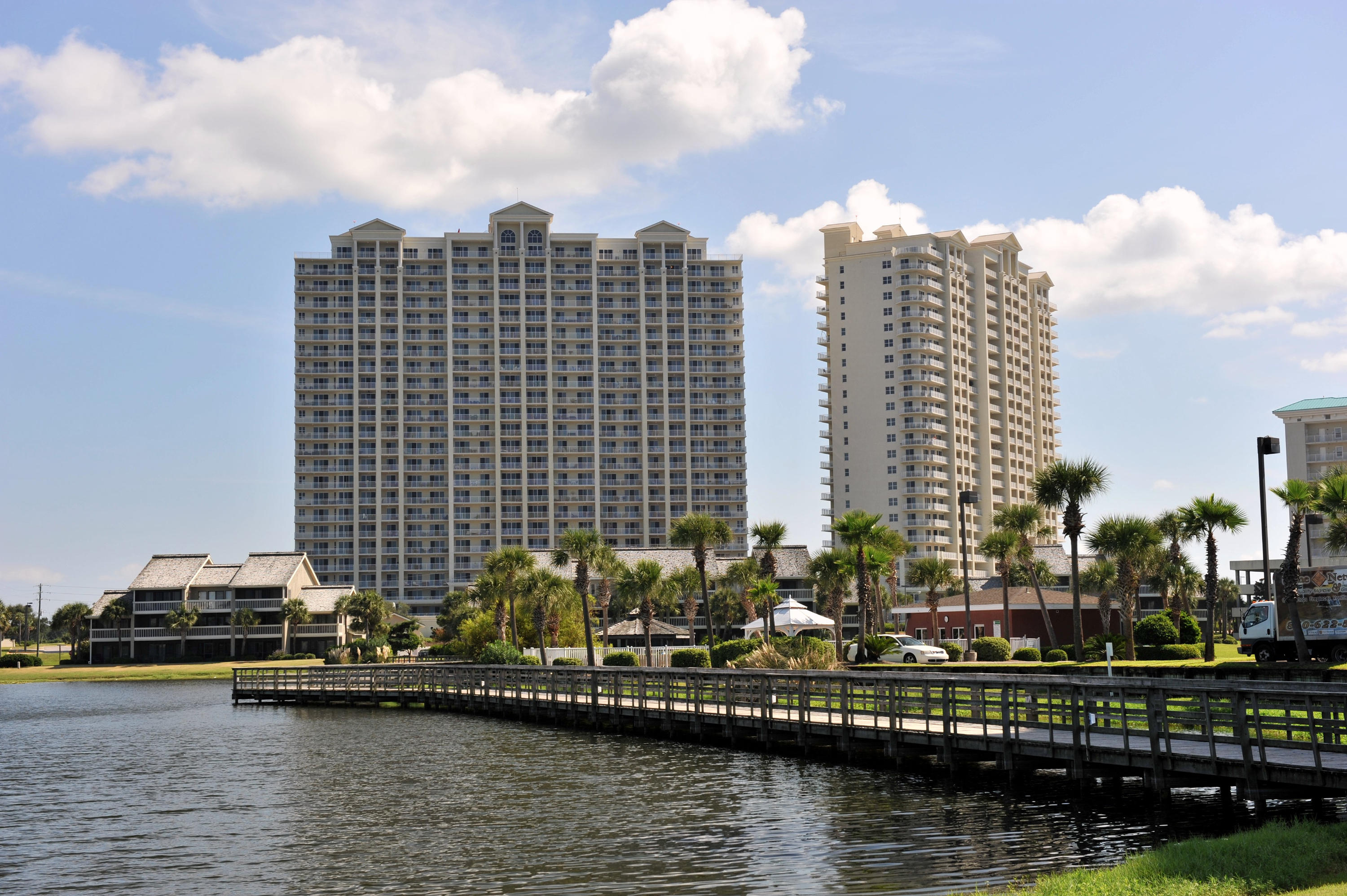 ARIEL DUNES II - Residential