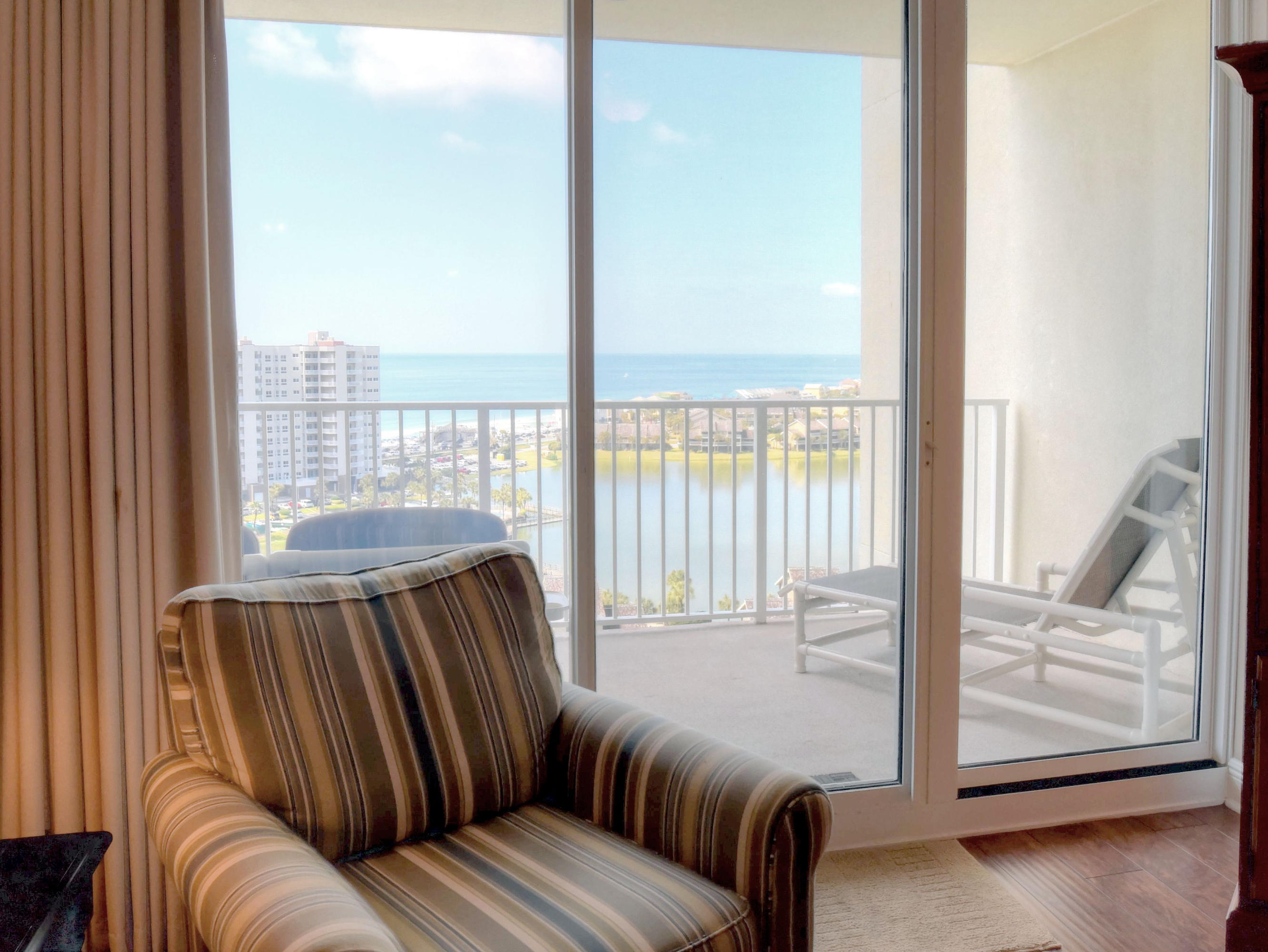 ARIEL DUNES II - Residential