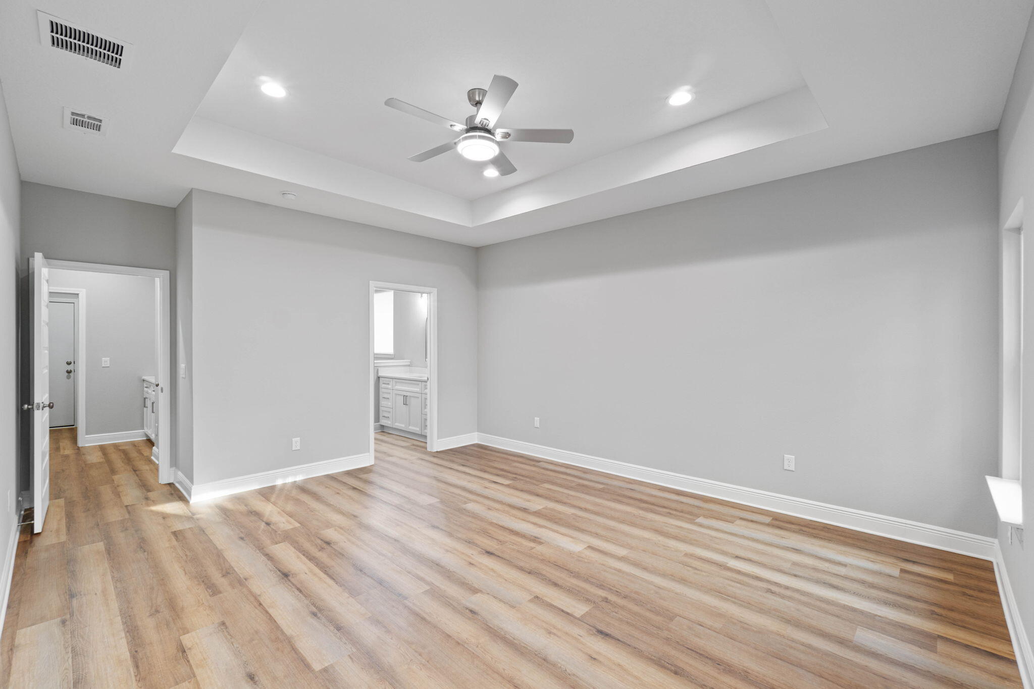 Madelyn Woods - Residential