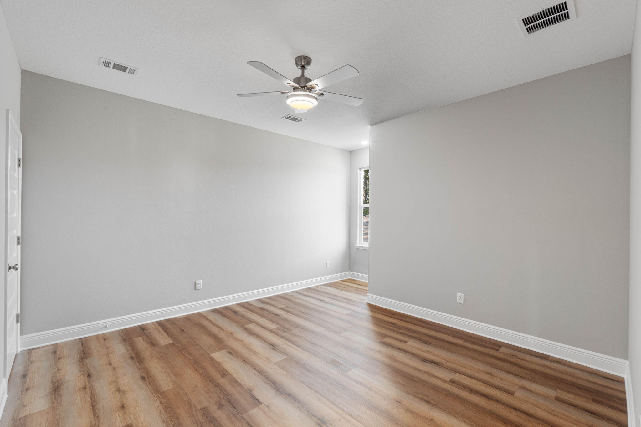 Madelyn Woods - Residential