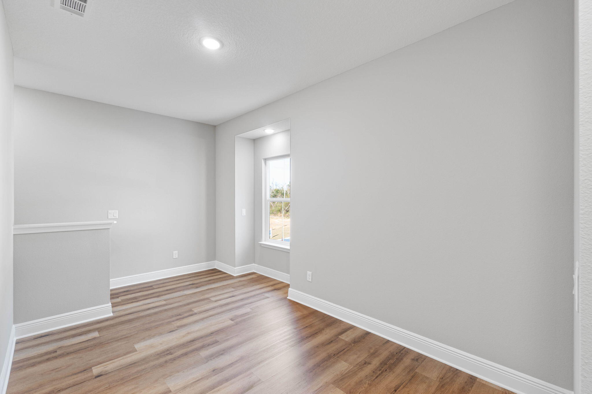 Madelyn Woods - Residential