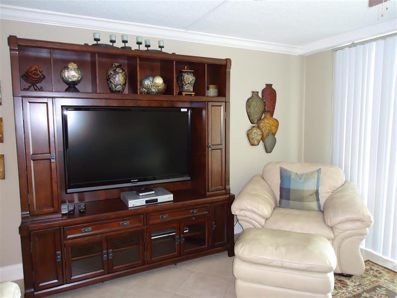 EDGEWATER BEACH CONDO PH 2 - Residential