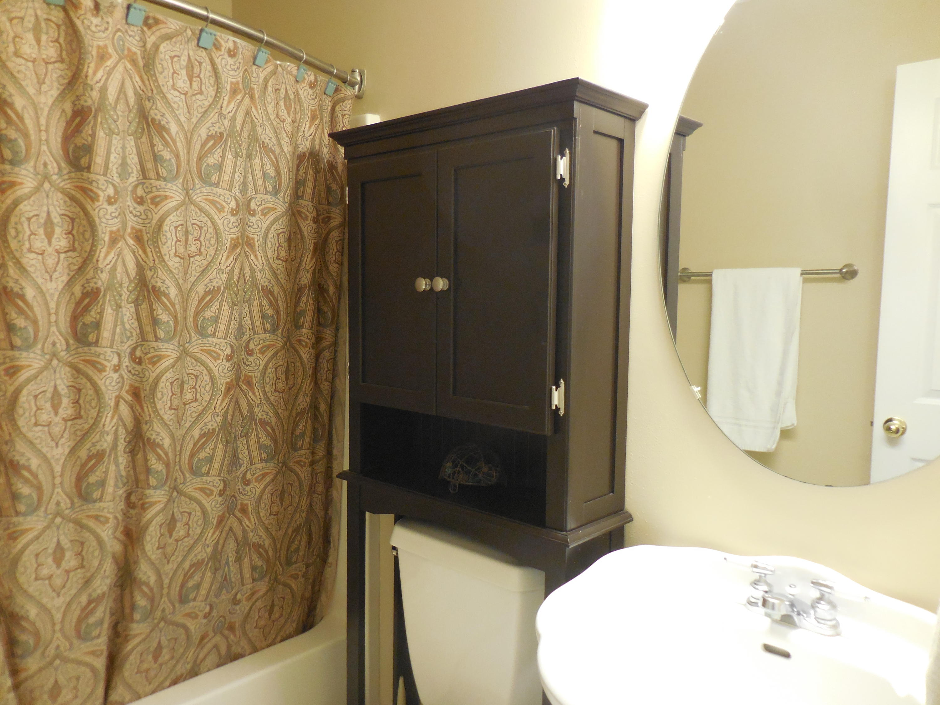 GLENWOOD CRT - Residential