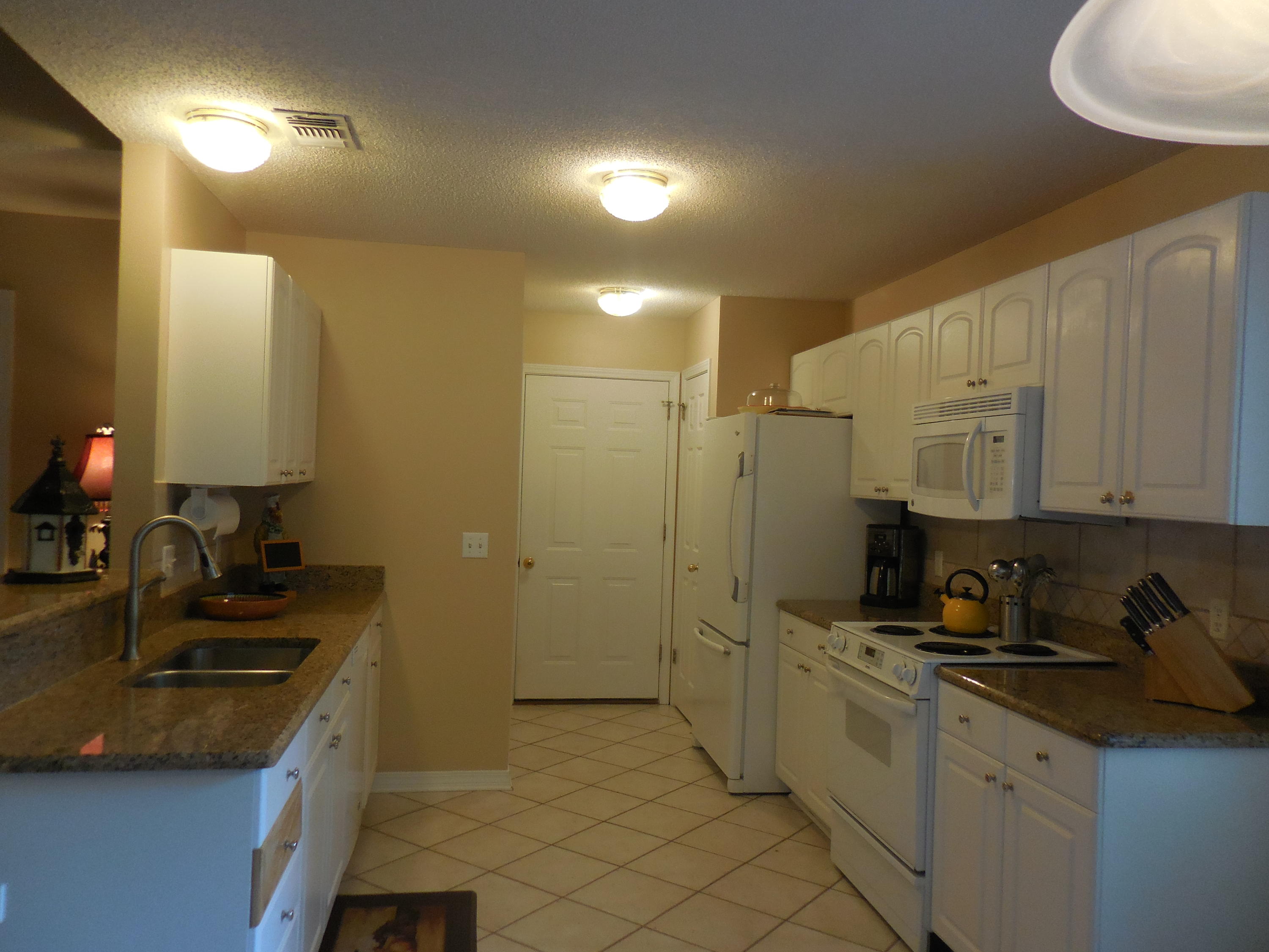 GLENWOOD CRT - Residential