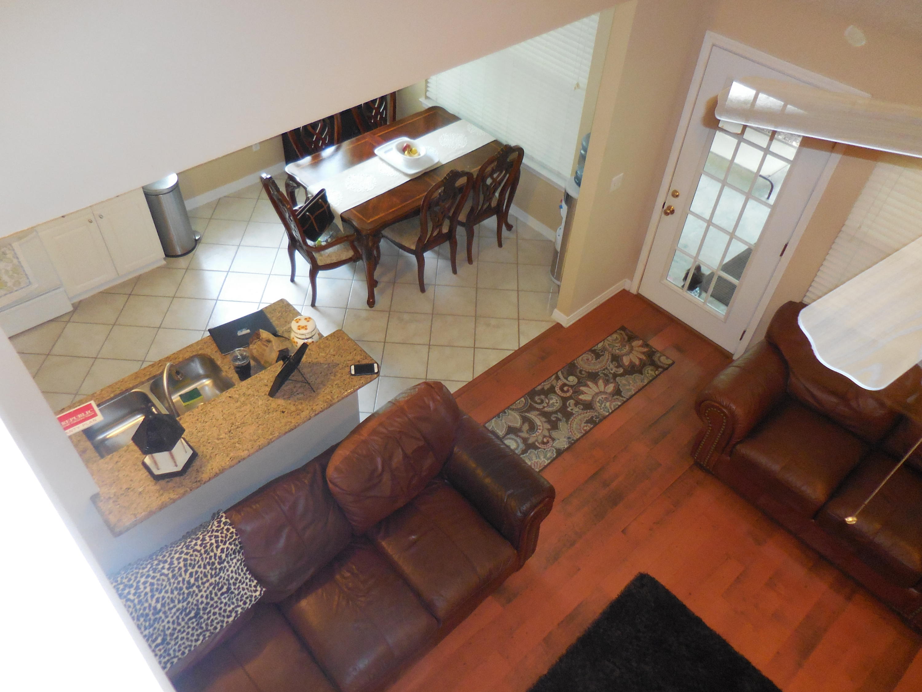 GLENWOOD CRT - Residential