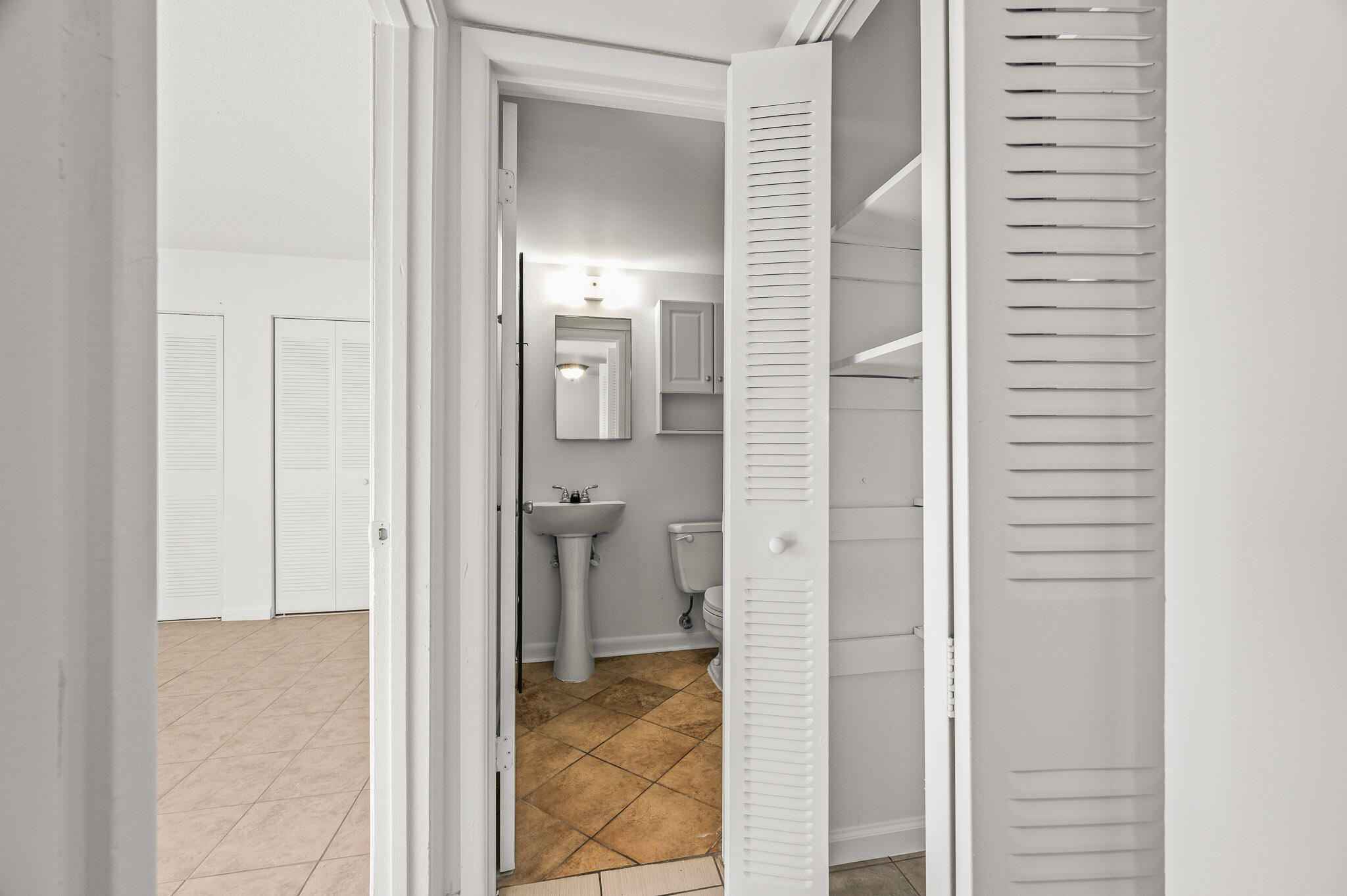 FOUNTAINHEAD CONDO - Residential