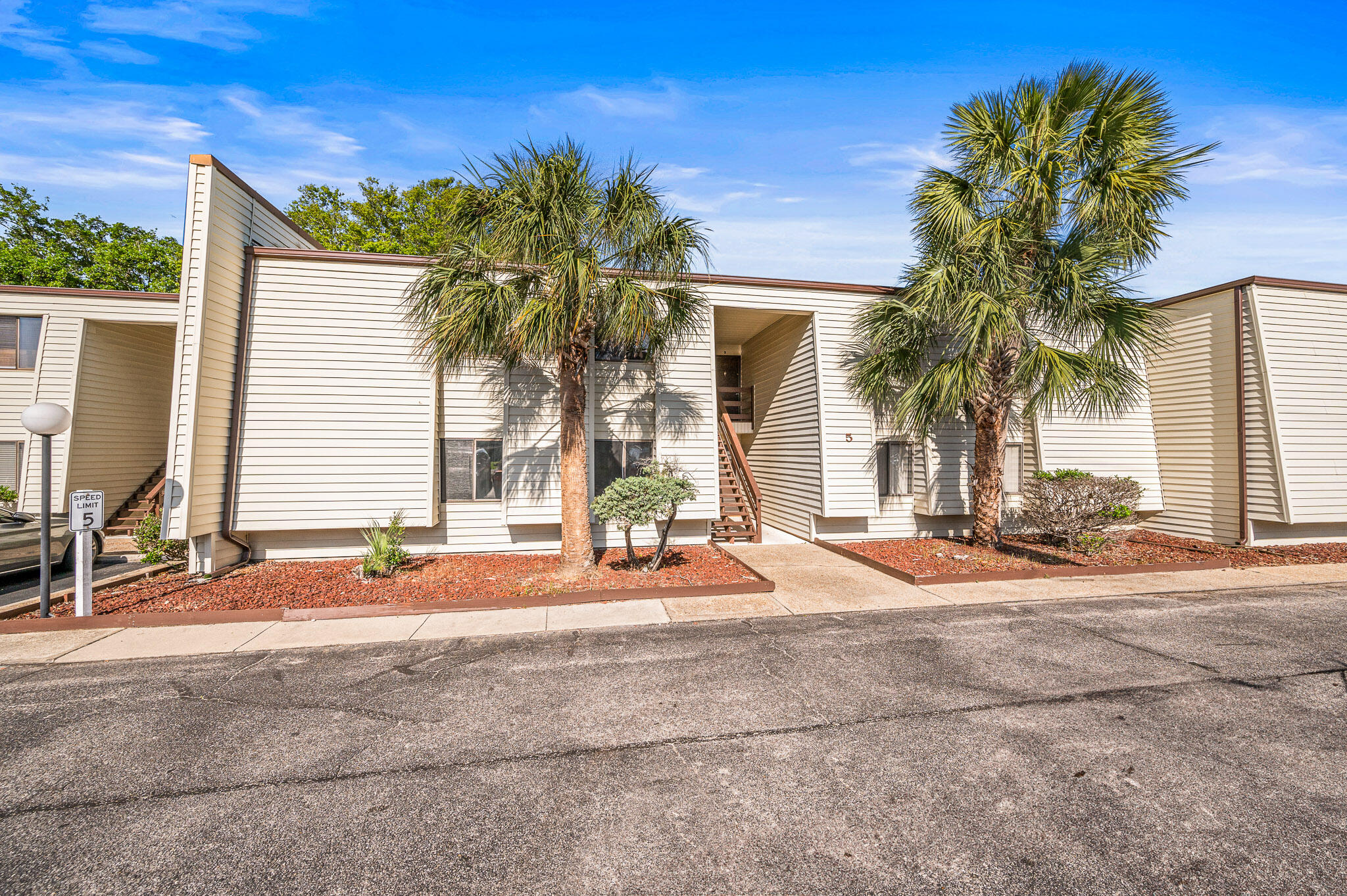 FOUNTAINHEAD CONDO - Residential