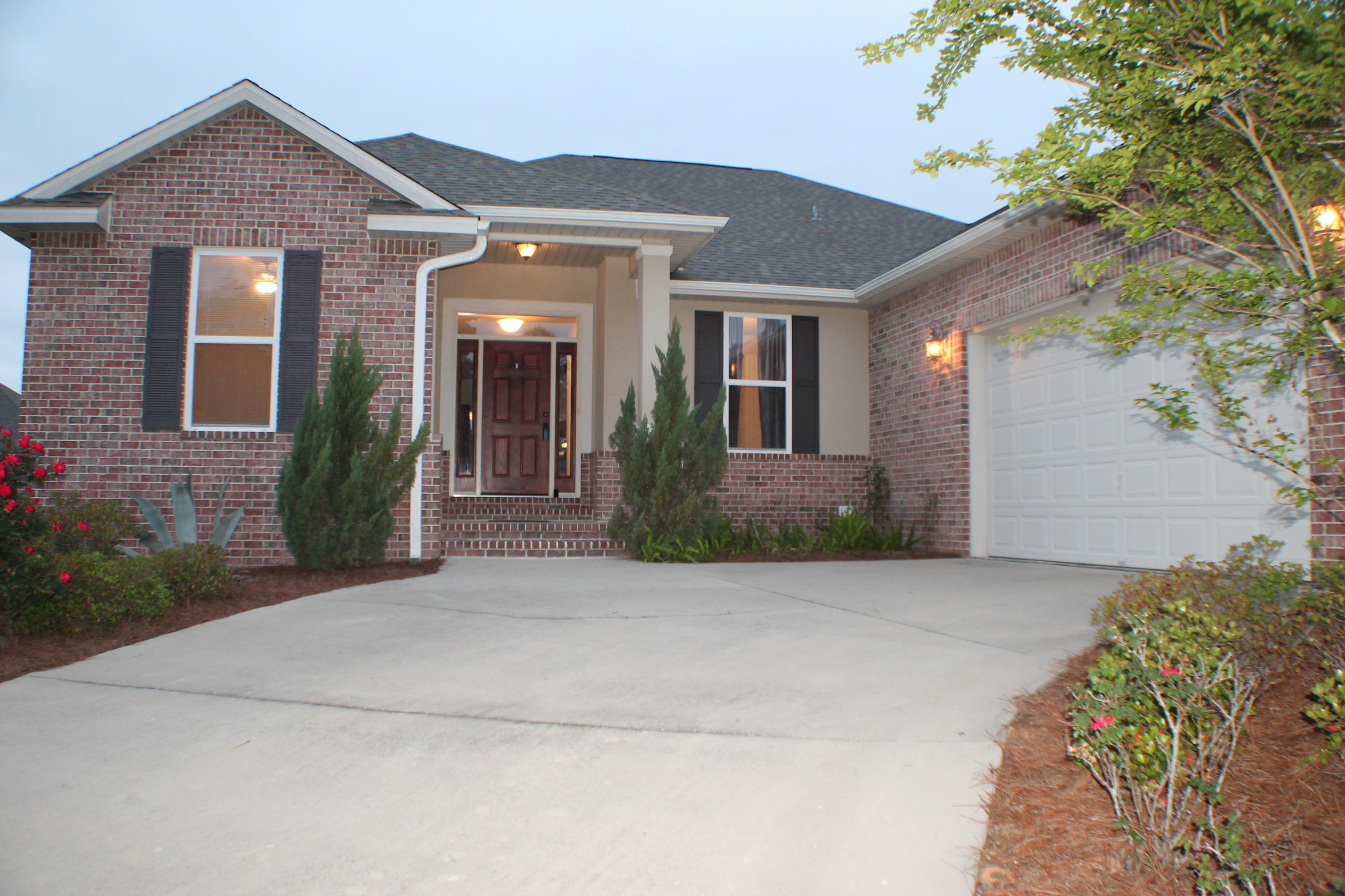 SHADOW PINES - Residential