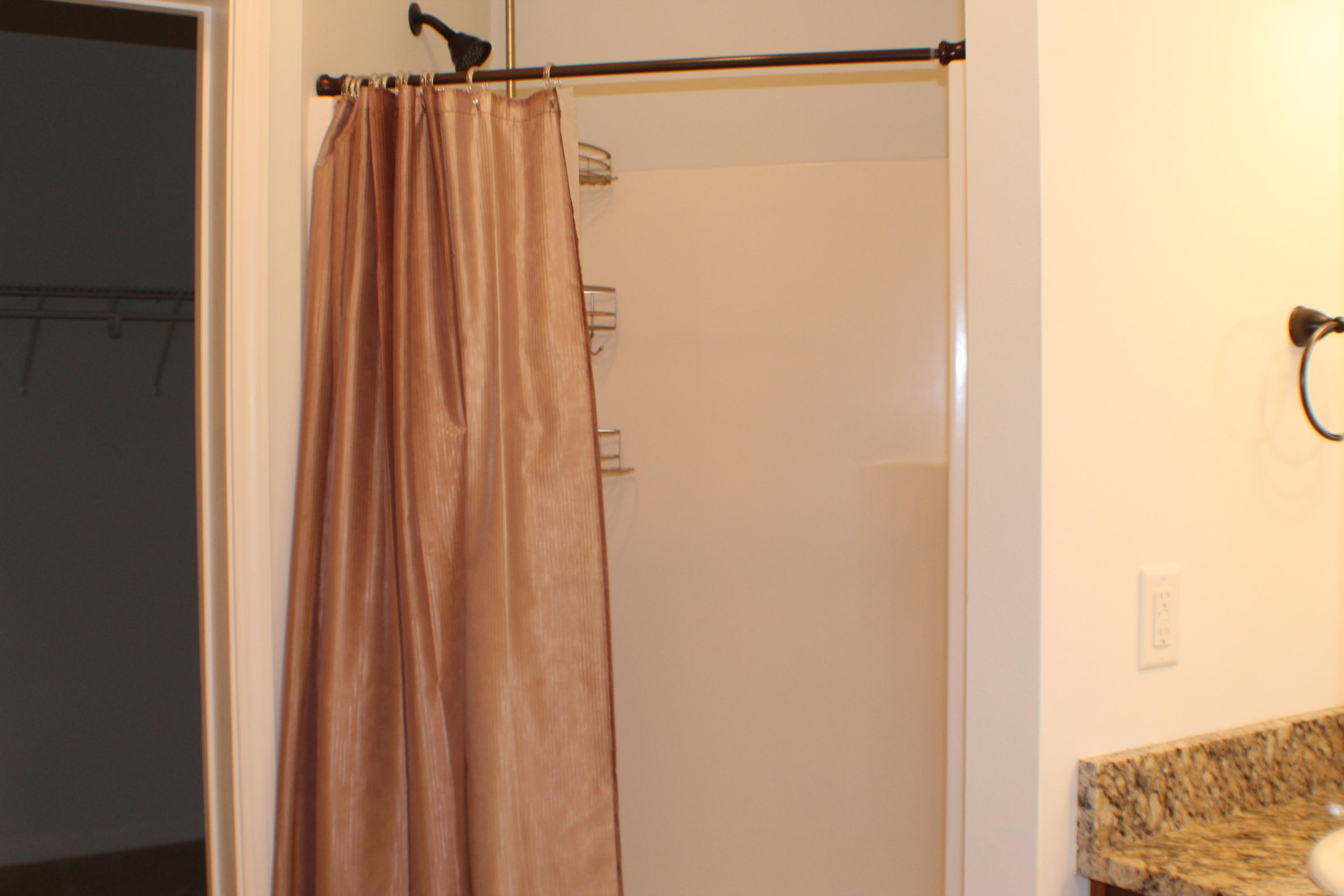 SHADOW PINES - Residential