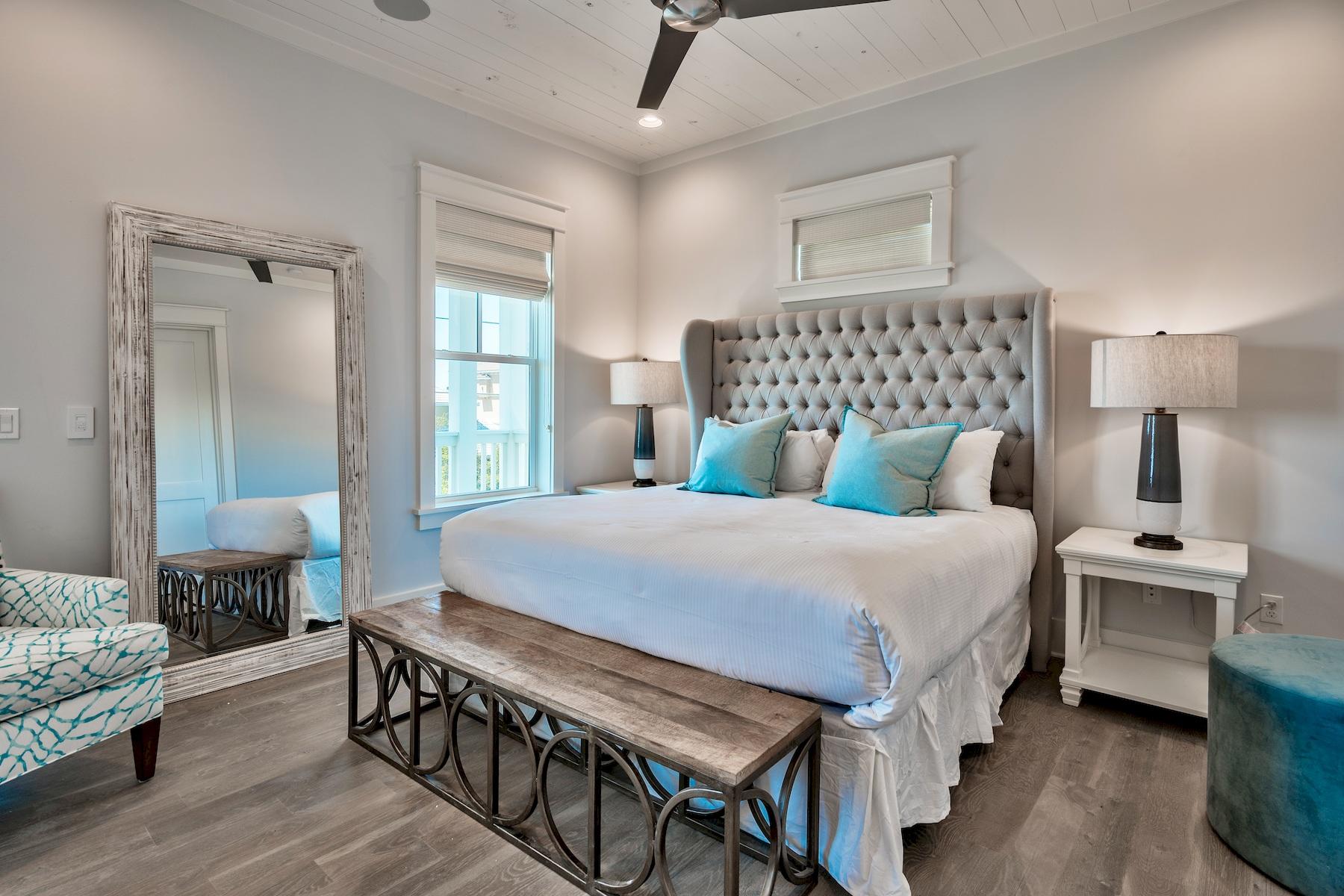 GULF SHORE MANOR - Residential