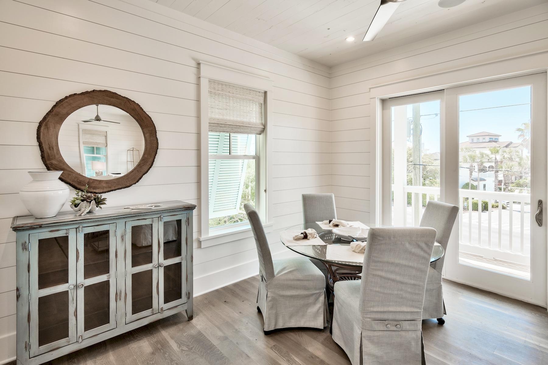 GULF SHORE MANOR - Residential
