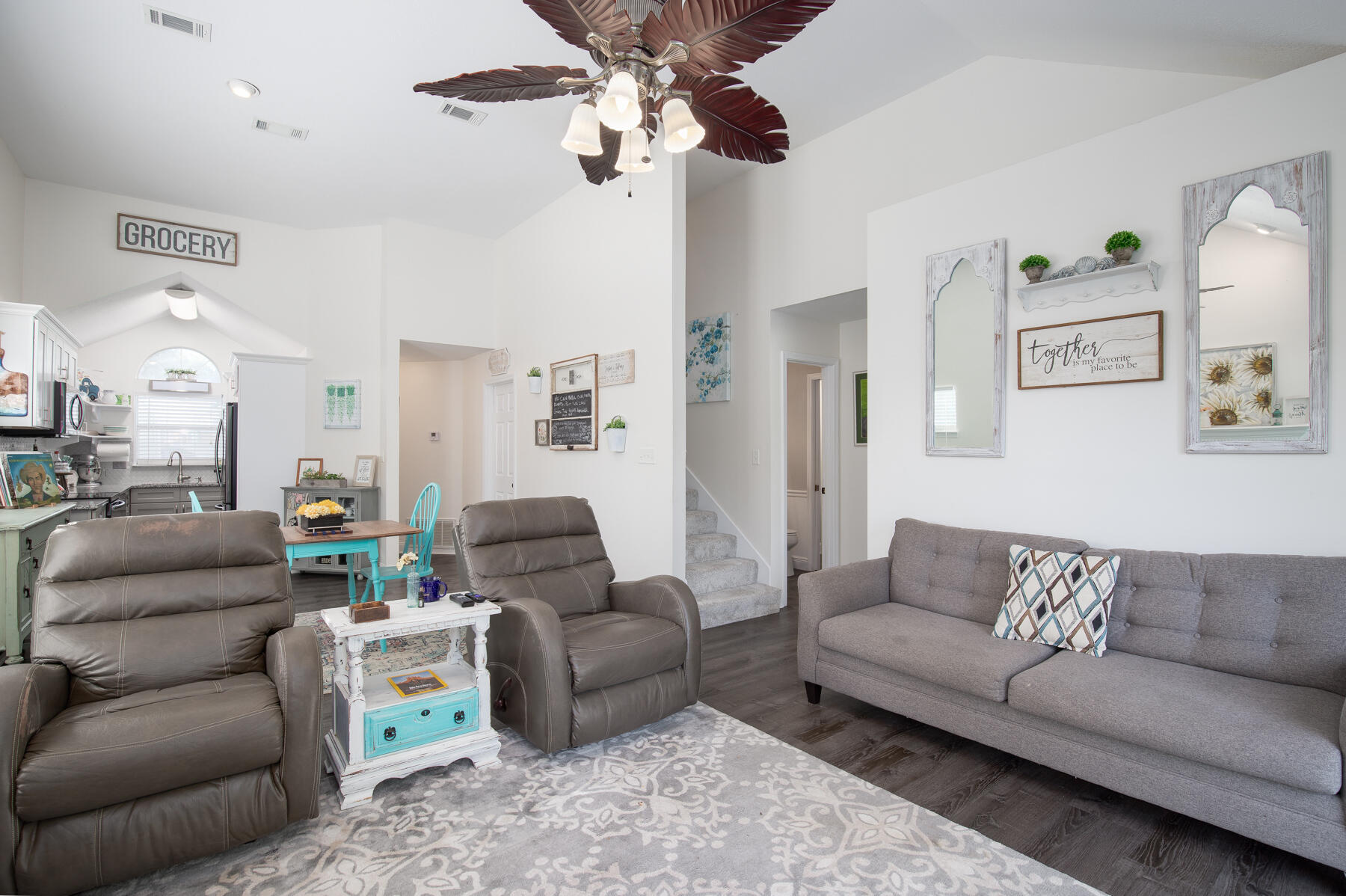 LAKE CHARLESTON - Residential