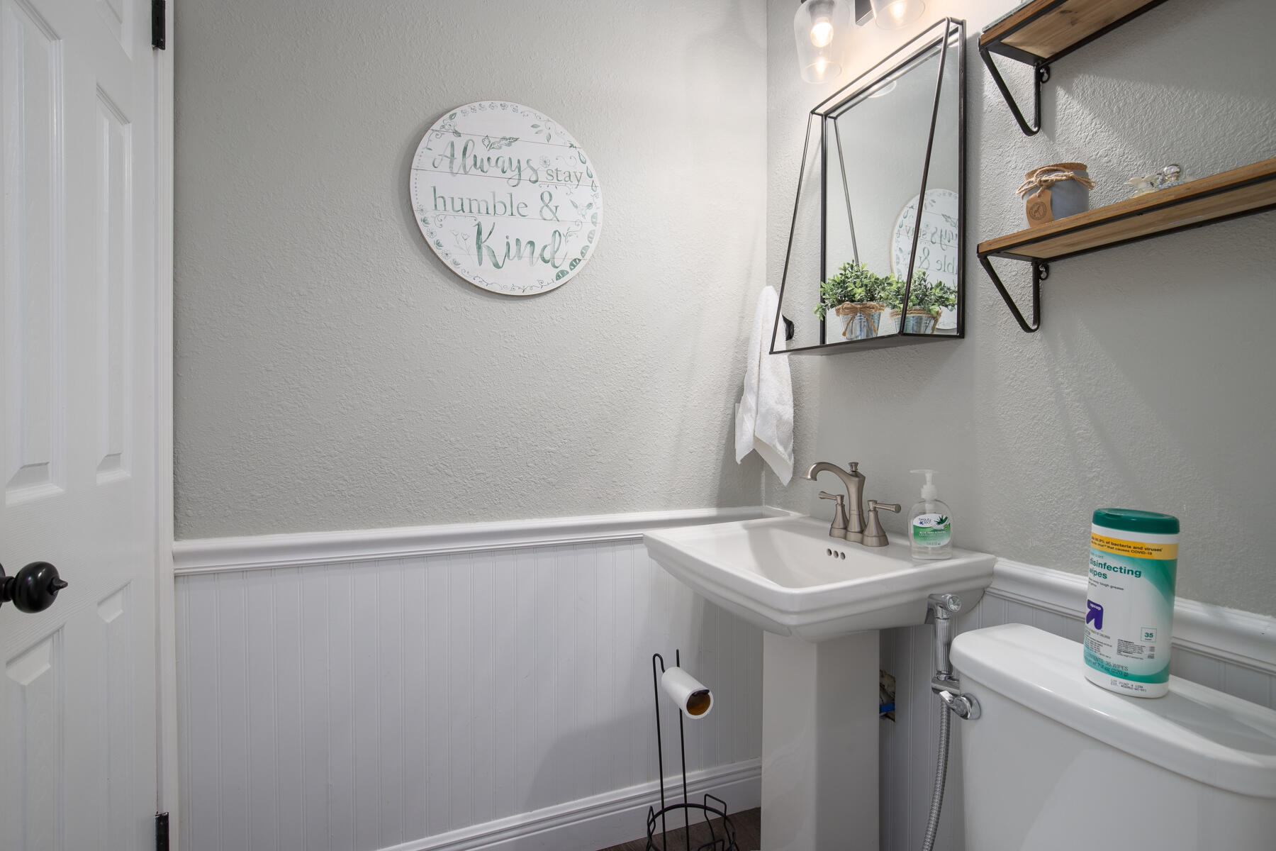 LAKE CHARLESTON - Residential