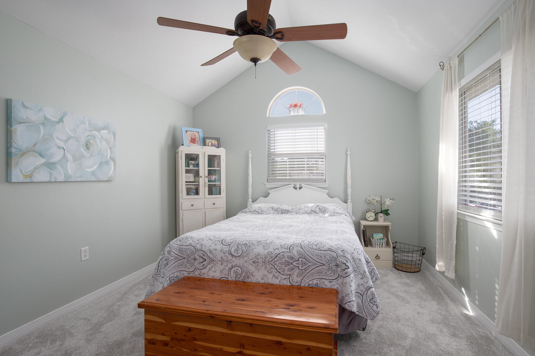 LAKE CHARLESTON - Residential