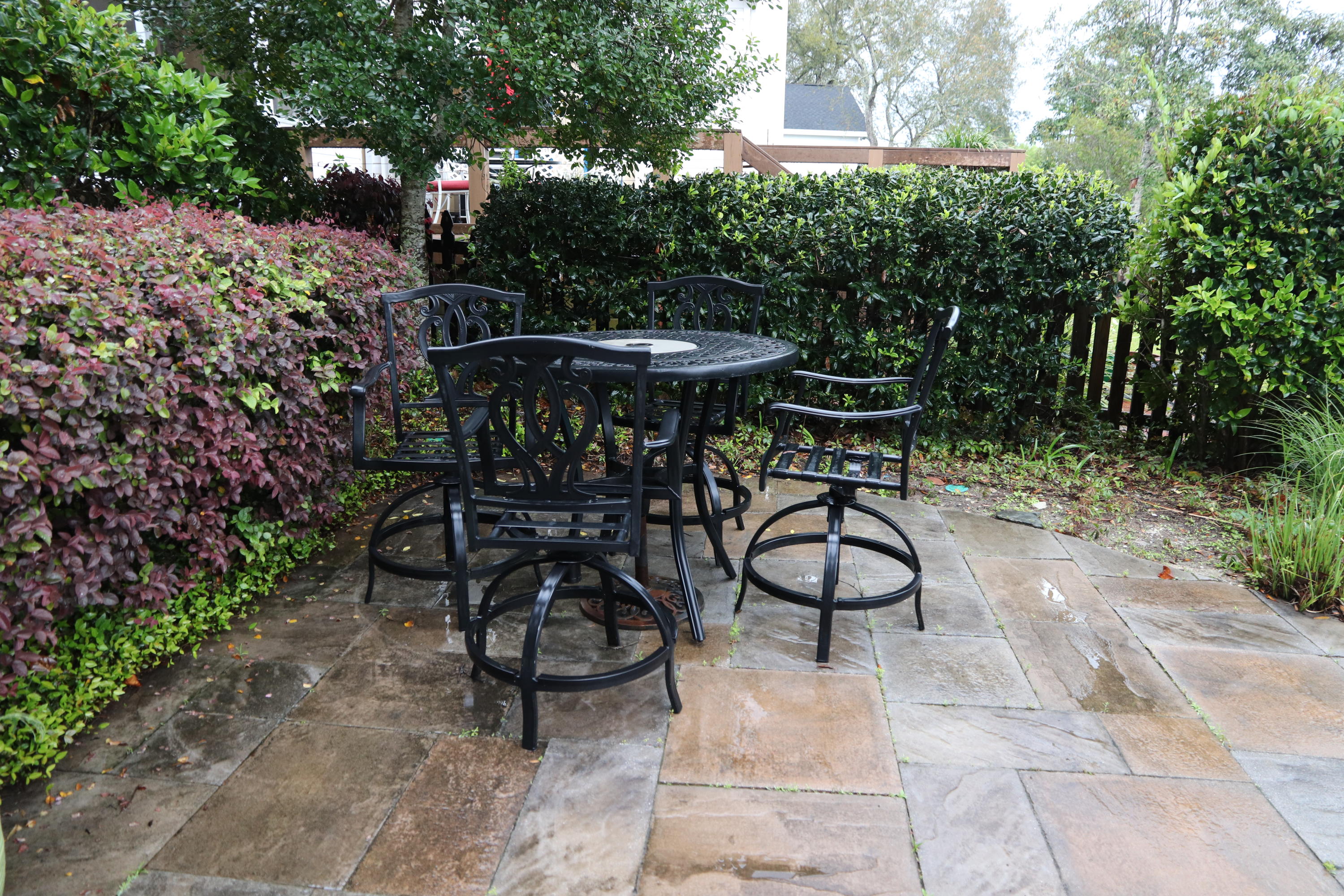 BOLTONS LANDING - Residential