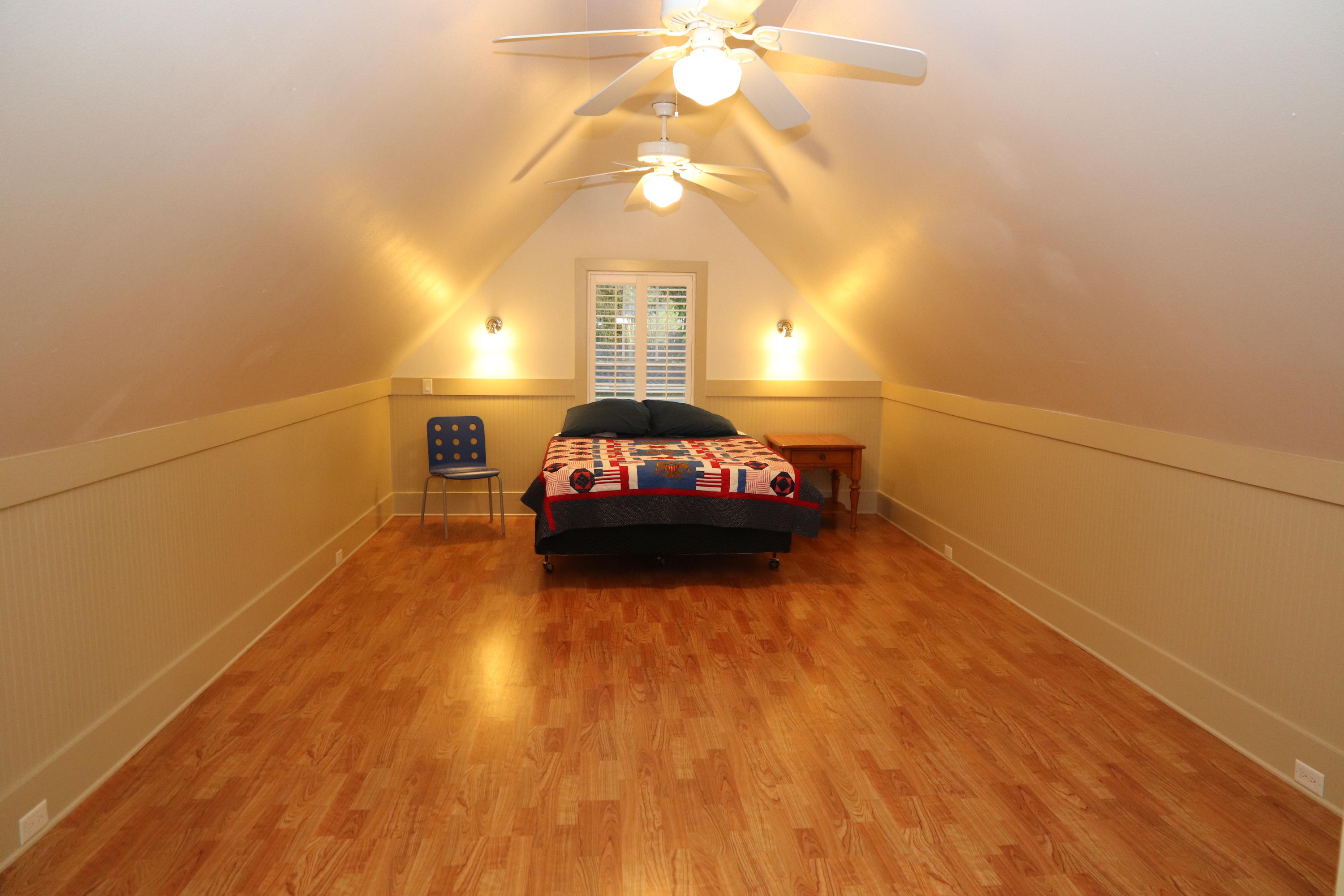 BOLTONS LANDING - Residential