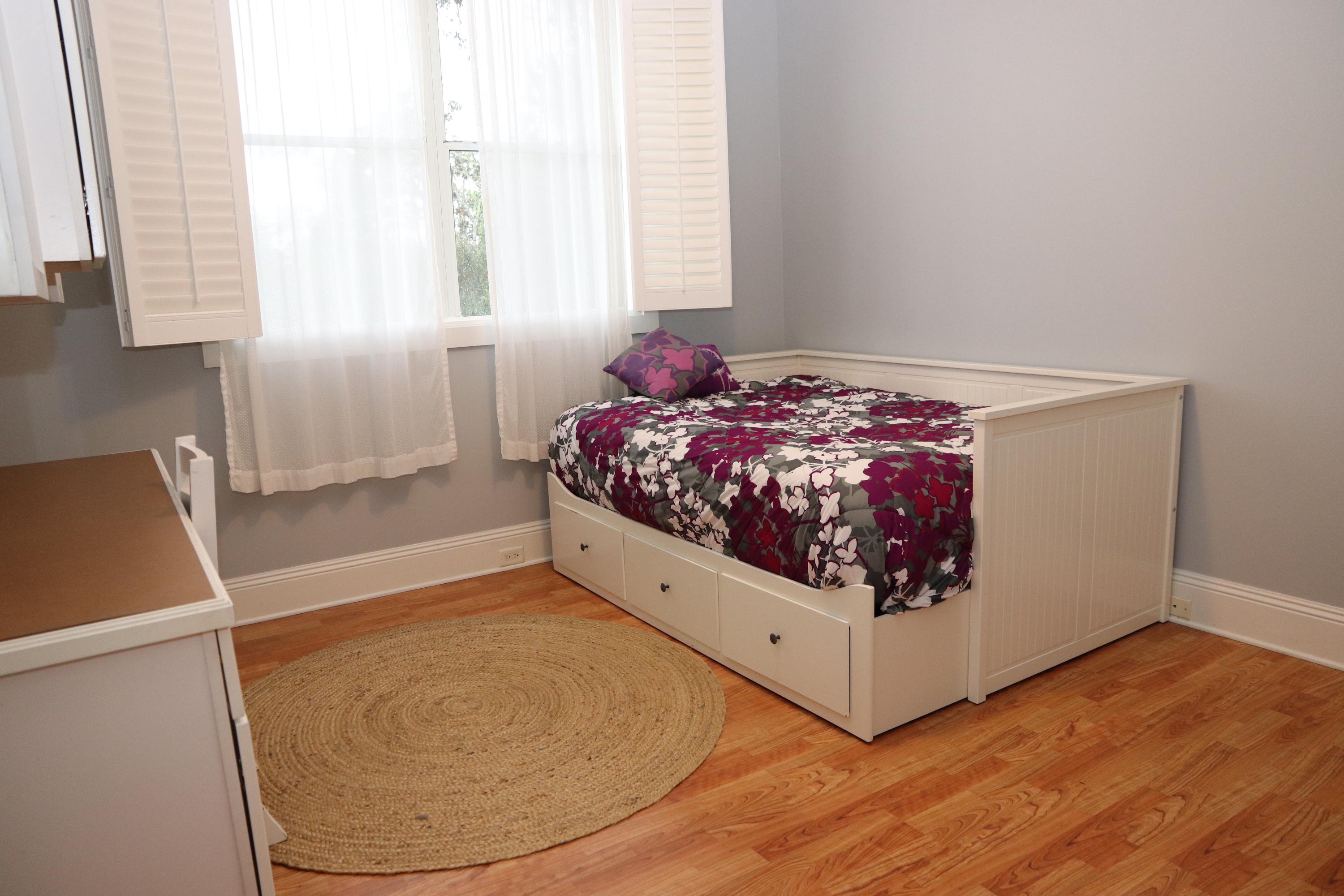 BOLTONS LANDING - Residential