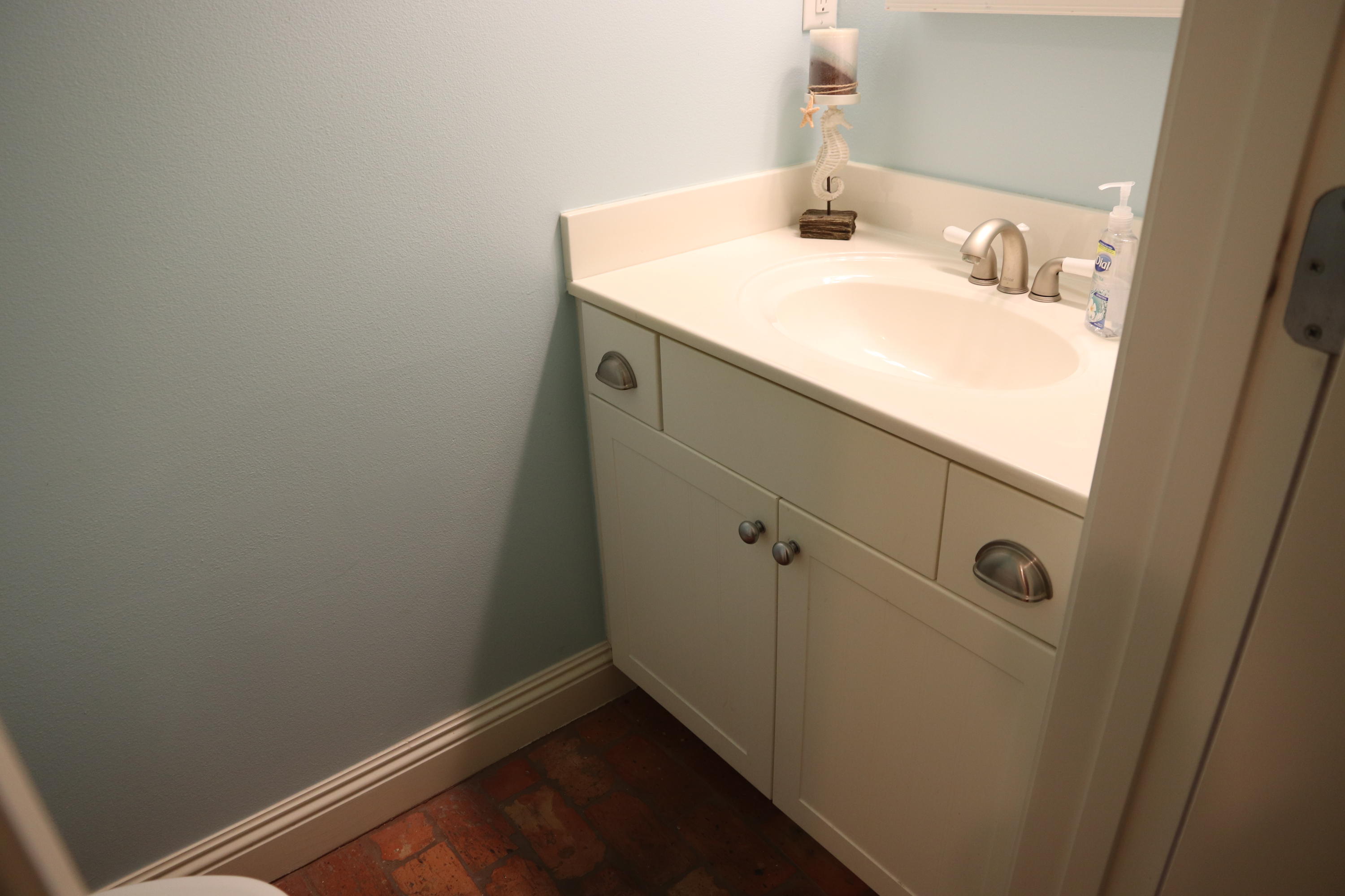 BOLTONS LANDING - Residential