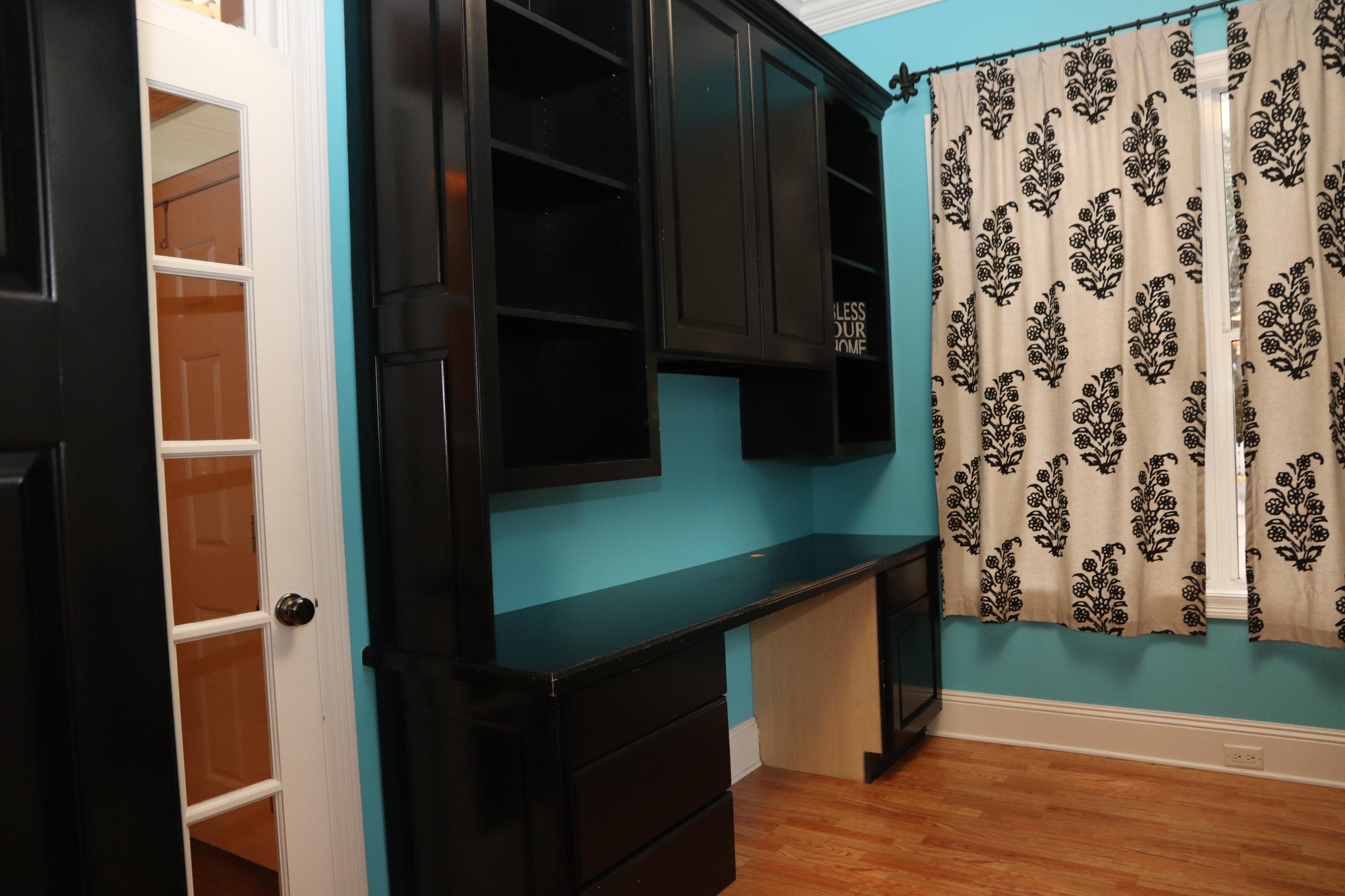 BOLTONS LANDING - Residential